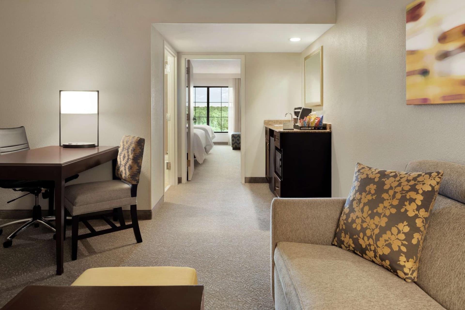 Embassy Suites by Hilton Atlanta Alpharetta gallery photo in Alpharetta, GA — image 13