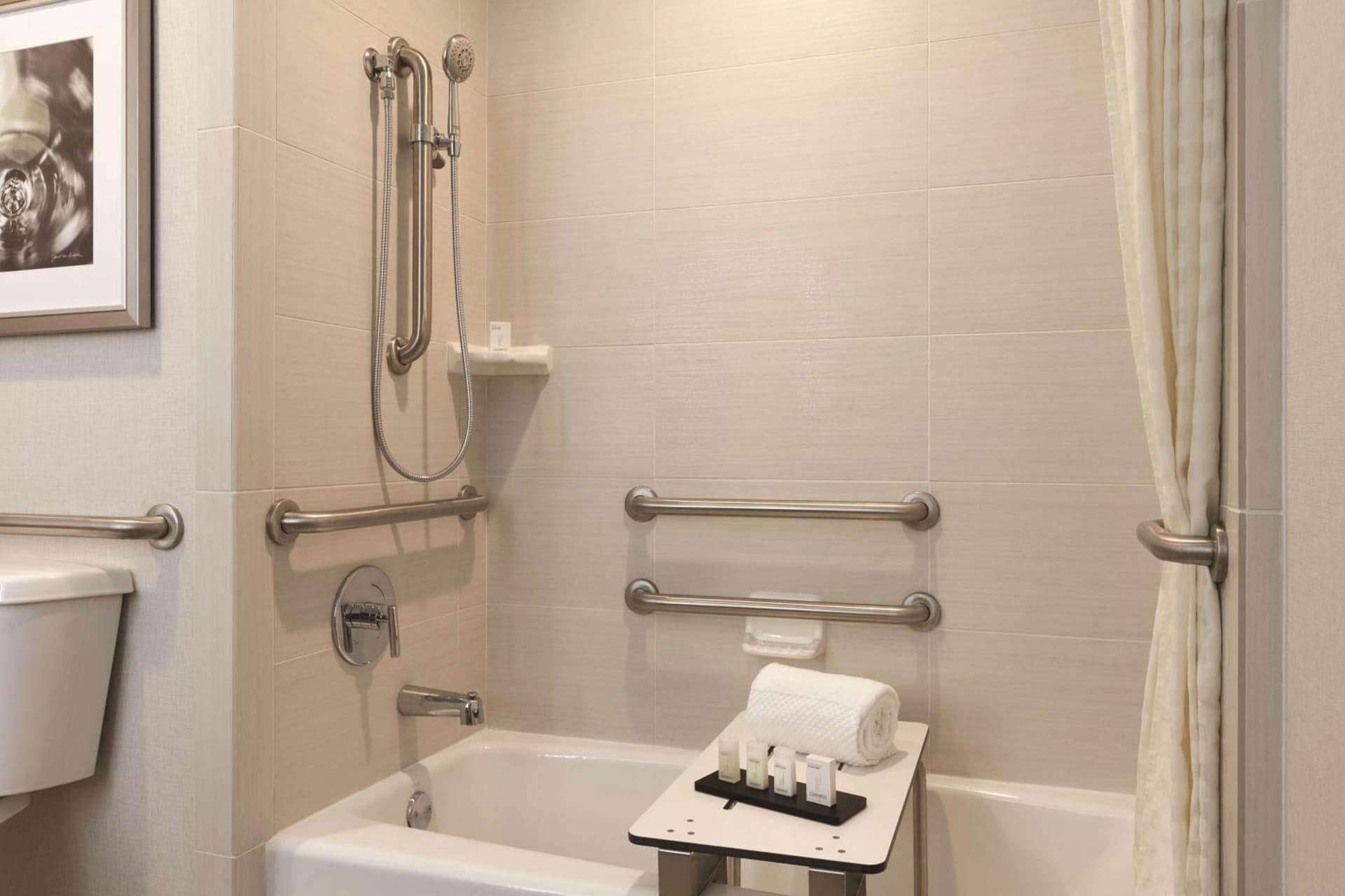 Embassy Suites by Hilton Temecula Valley Wine Country gallery photo in Temecula, CA — image 33
