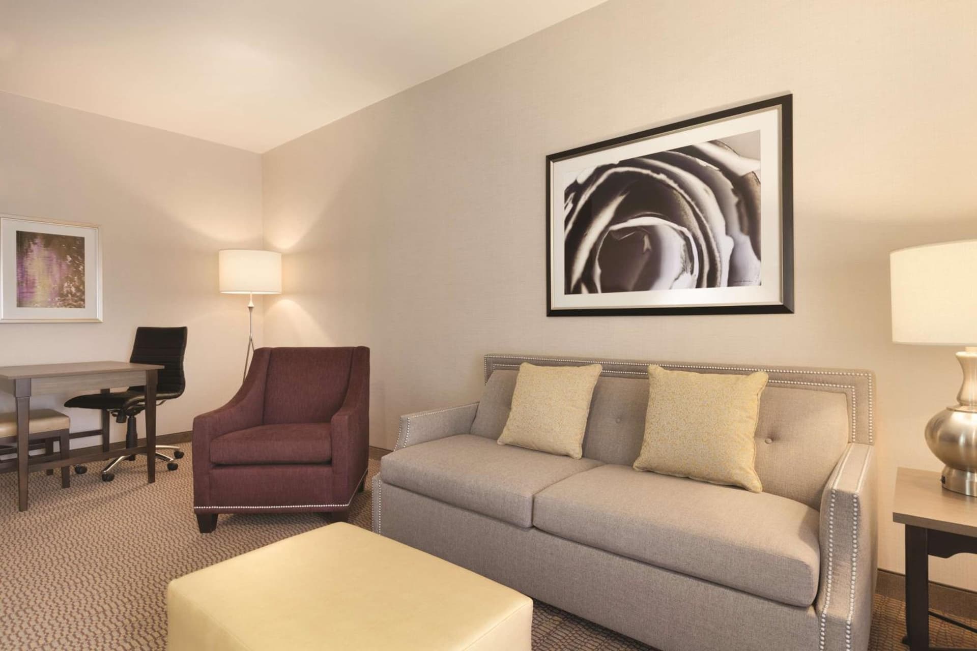 Embassy Suites by Hilton Temecula Valley Wine Country gallery photo in Temecula, CA — image 8