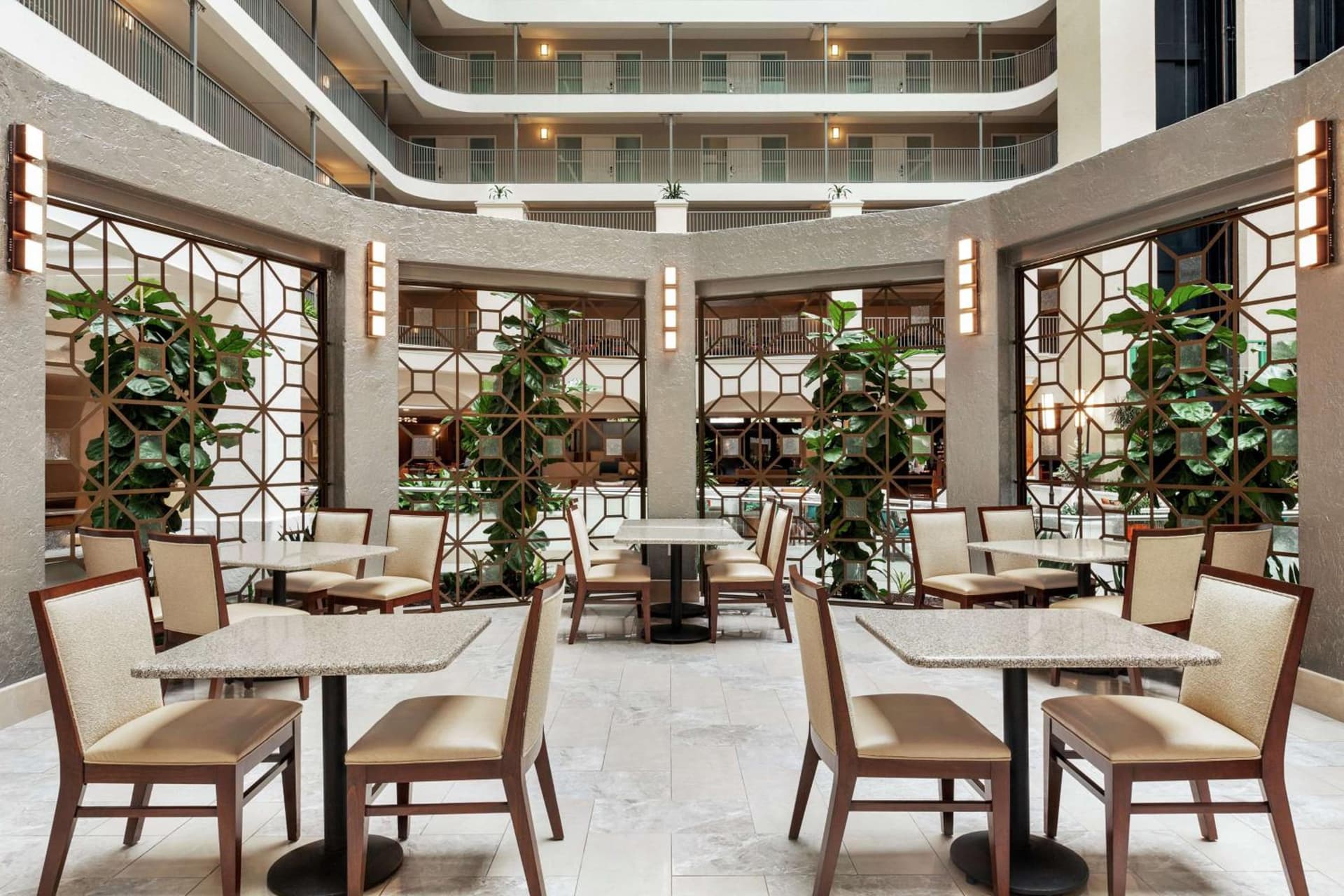 Embassy Suites by Hilton Santa Ana Orange County Airport gallery photo in Santa Ana, CA — image 26
