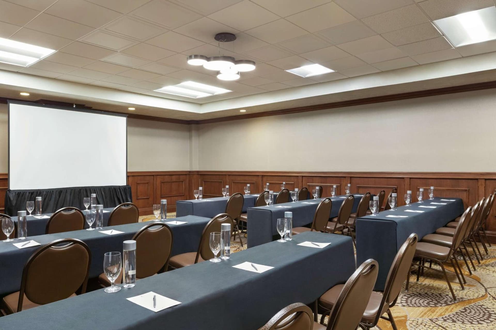 Embassy Suites by Hilton Santa Ana Orange County Airport gallery photo in Santa Ana, CA — image 25