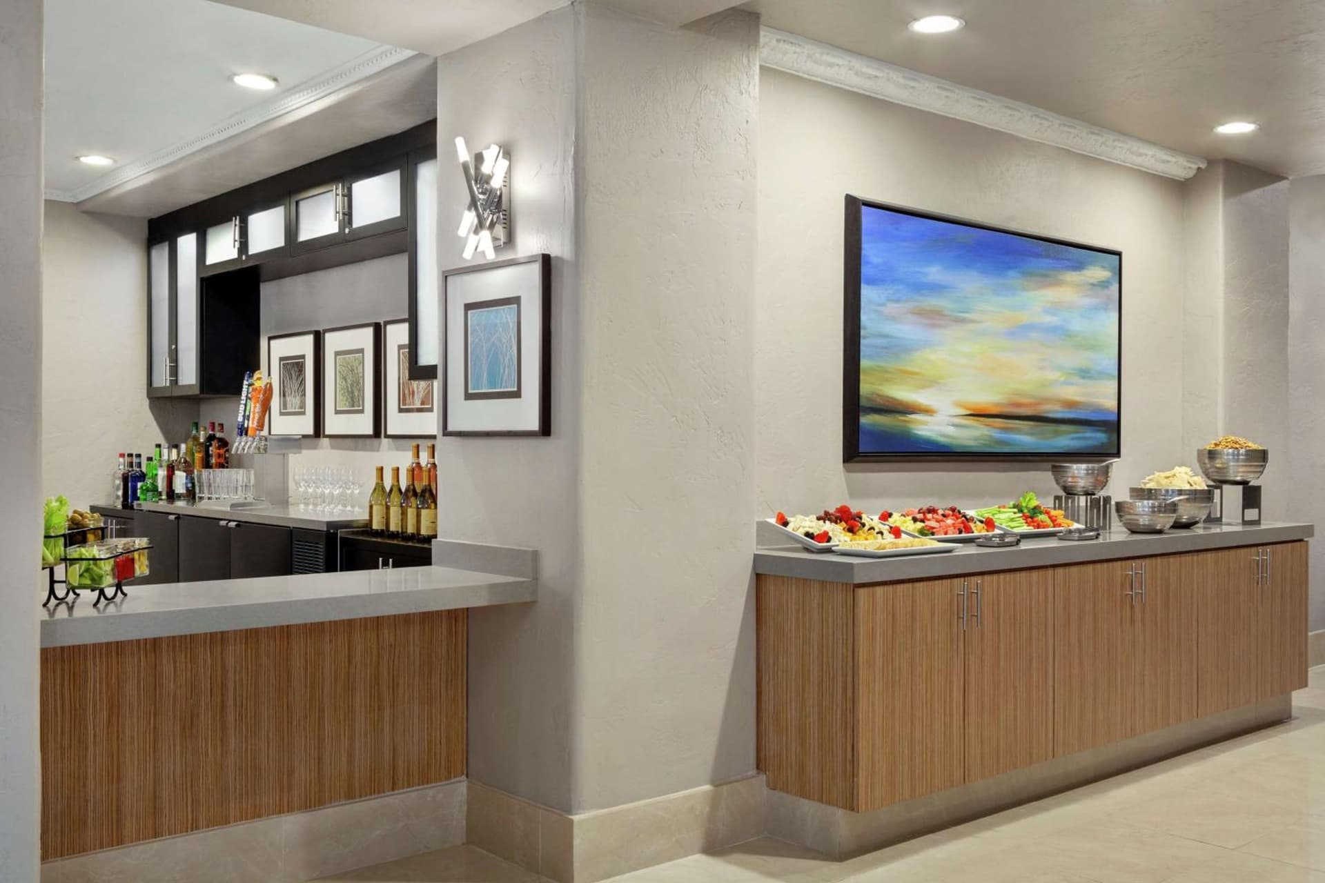 Embassy Suites by Hilton Santa Ana Orange County Airport gallery photo in Santa Ana, CA — image 30