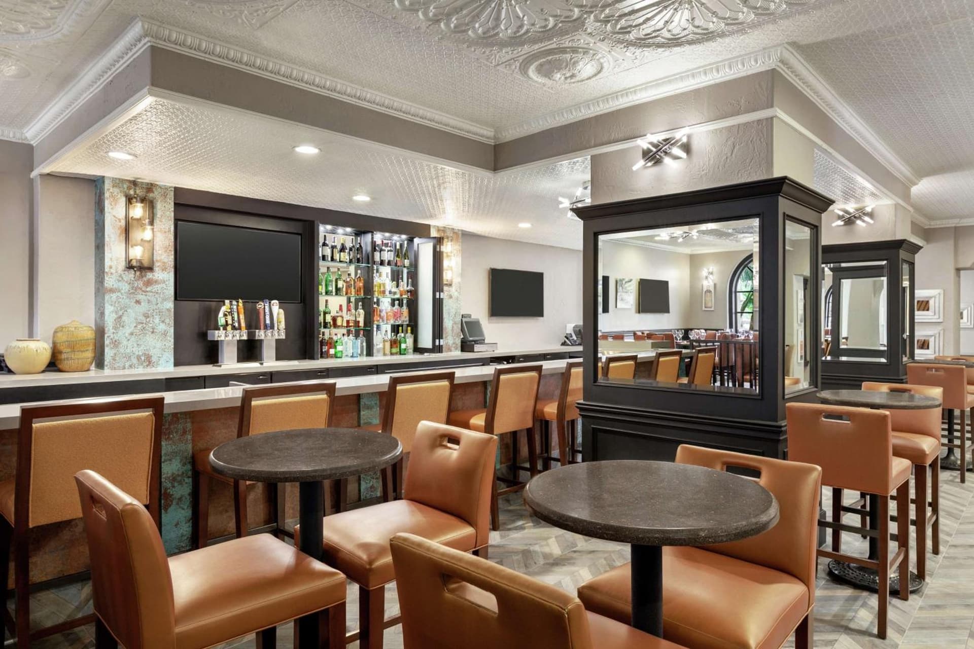 Embassy Suites by Hilton Santa Ana Orange County Airport gallery photo in Santa Ana, CA — image 5