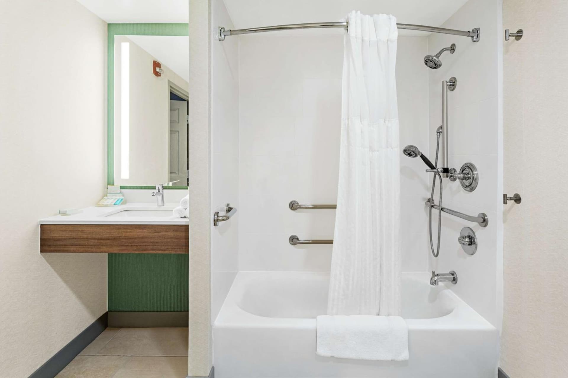 Hilton Garden Inn Allentown Bethlehem Airport gallery photo in Allentown, PA — image 18