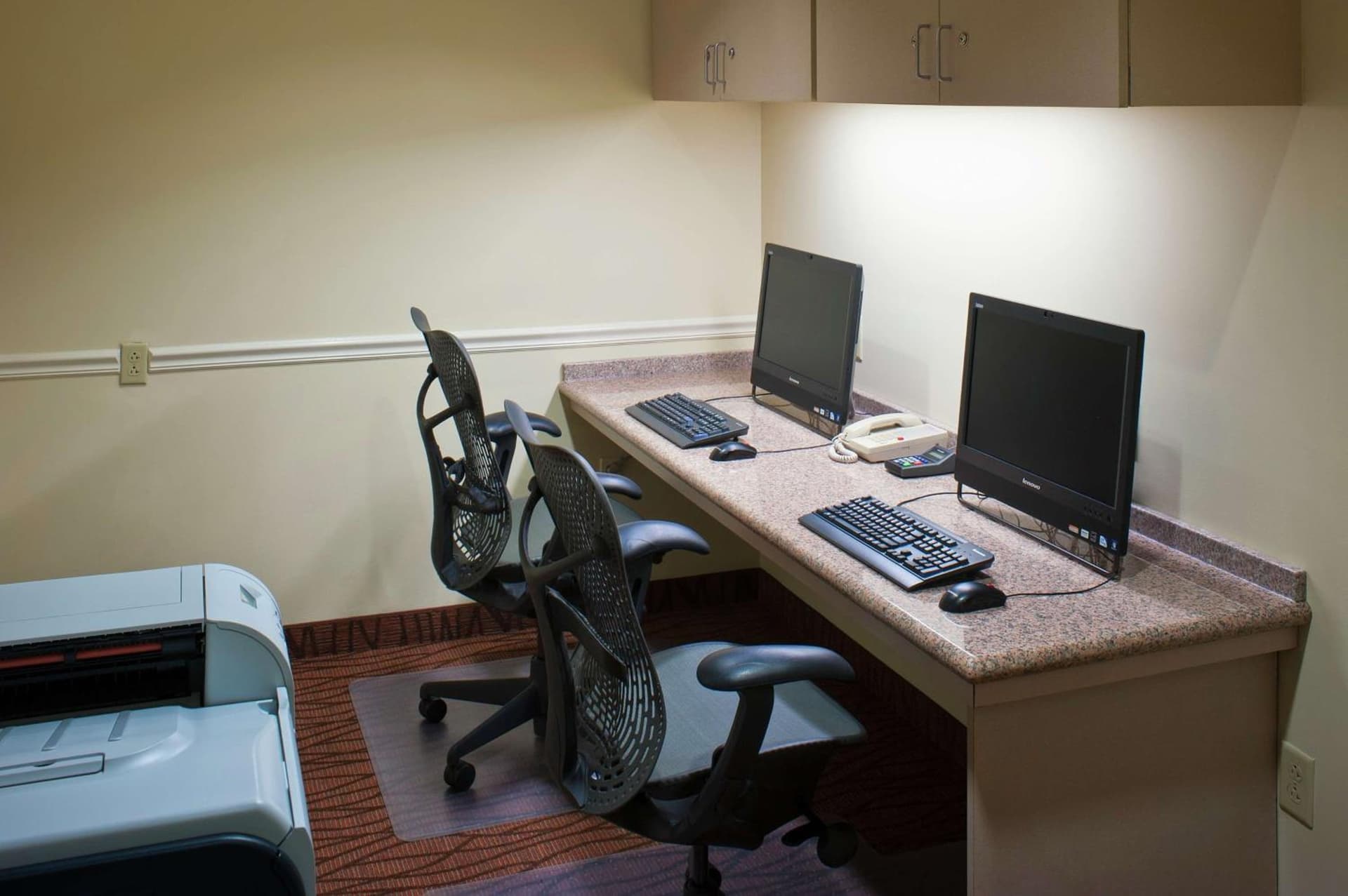 Hilton Garden Inn Allentown Bethlehem Airport gallery photo in Allentown, PA — image 31