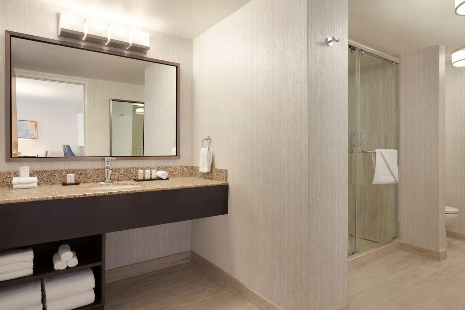 Embassy Suites San Luis Obispo gallery photo in San Luis Obispo, CA — image 37