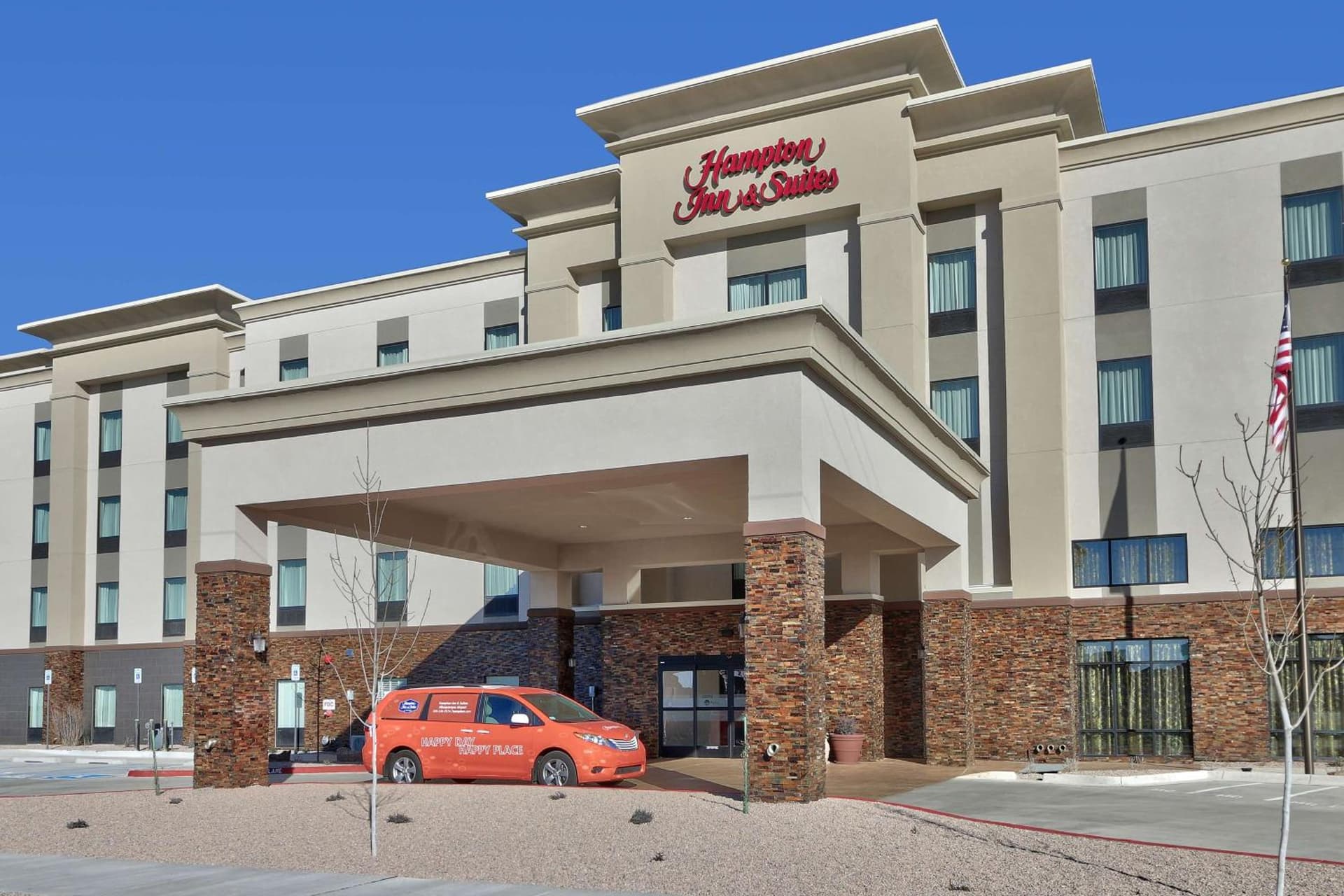 Hampton Inn & Suites Albuquerque Airport property views in Albuquerque, NM — gallery photo 3