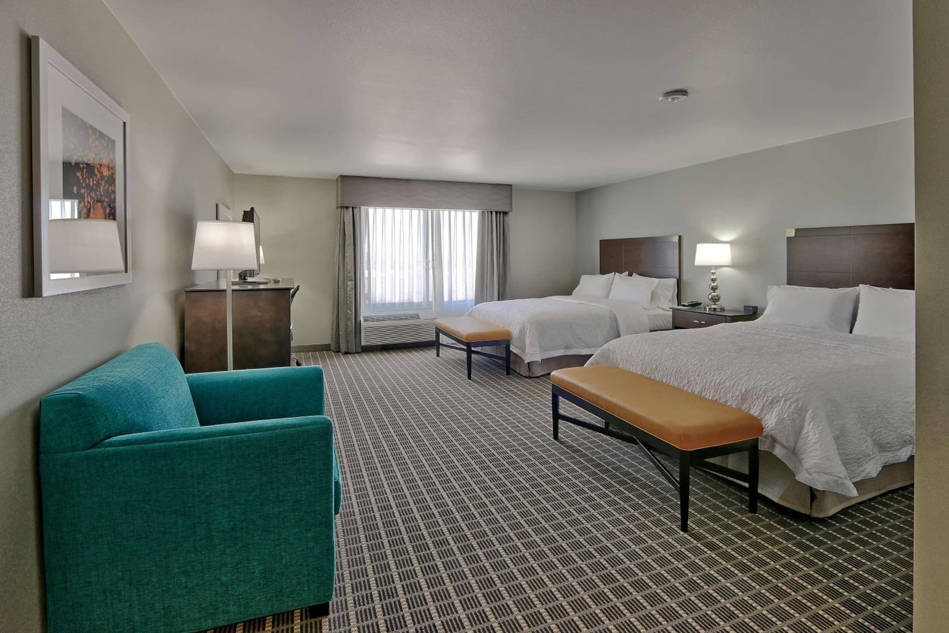 Hampton Inn & Suites Albuquerque Airport gallery photo in Albuquerque, NM — image 44