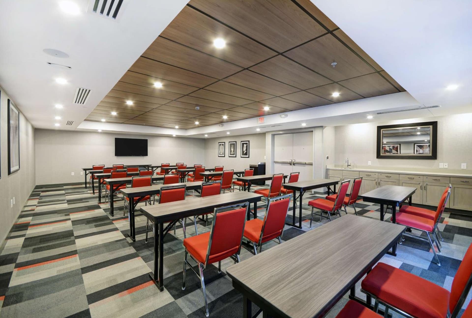 Homewood Suites by Hilton Athens Downtown University Area gallery photo in Athens, GA — image 22