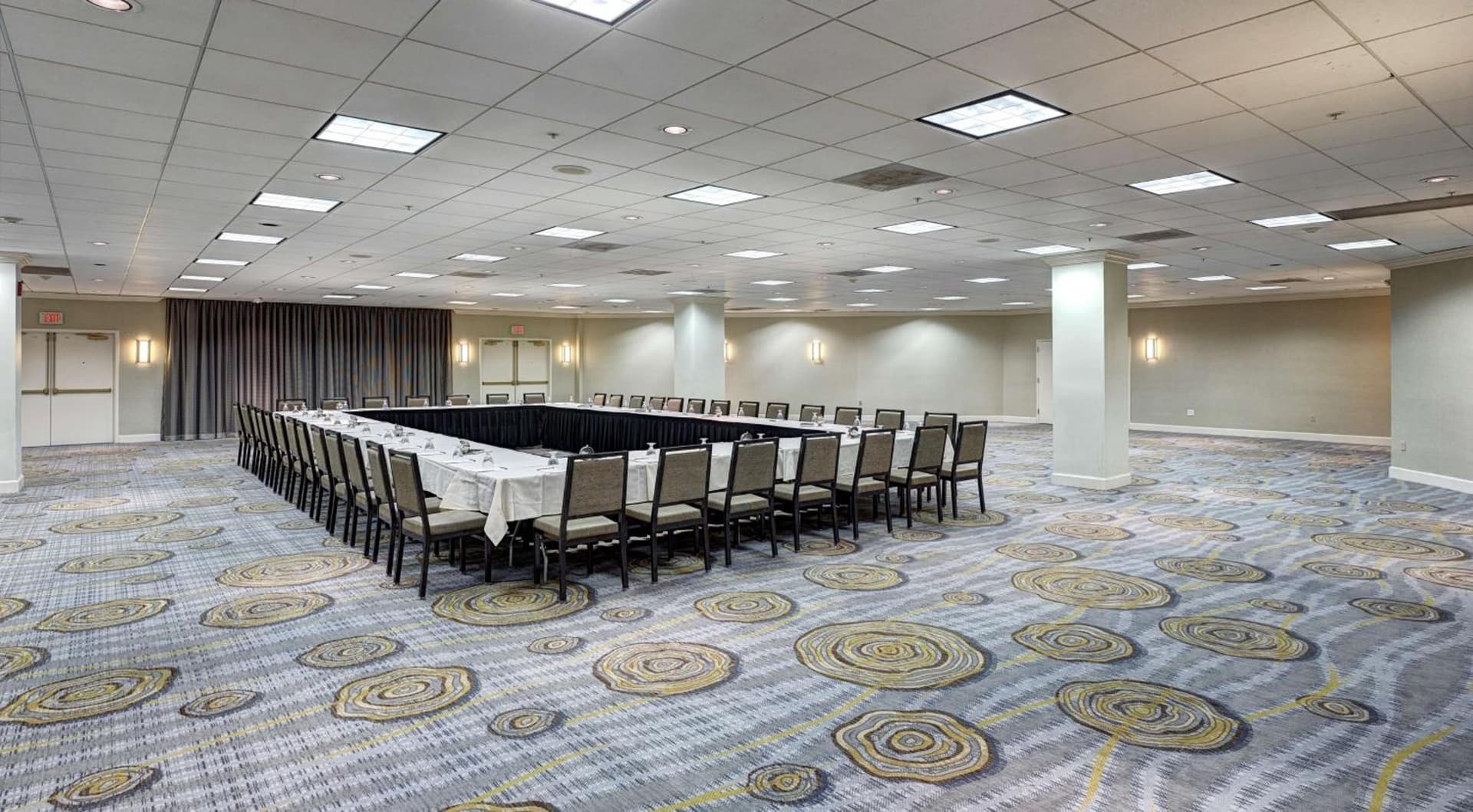 Hilton Albany interior in Albany, NY — gallery photo 2