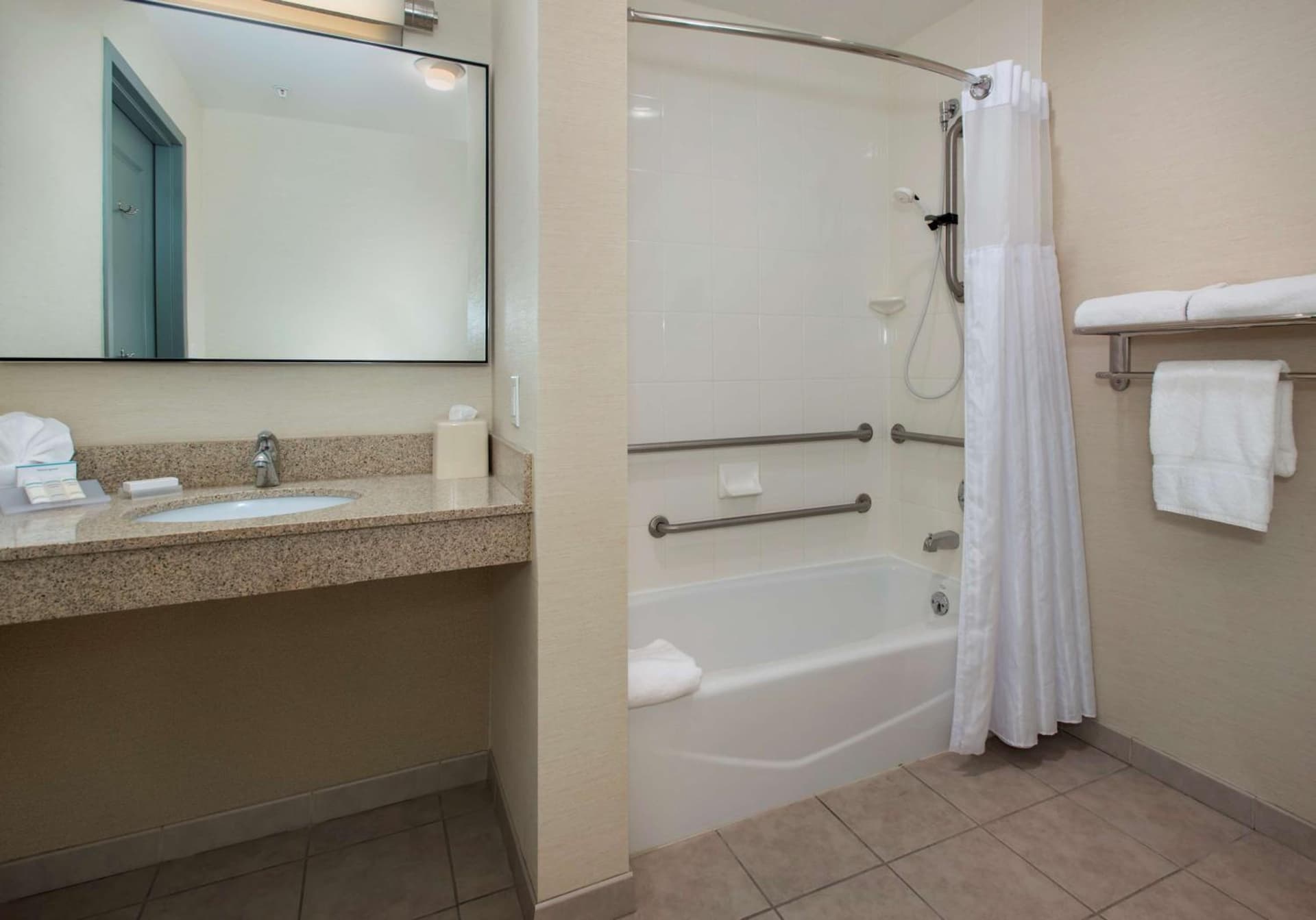 Hilton Garden Inn Albany Medical Center gallery photo in Albany, NY — image 12