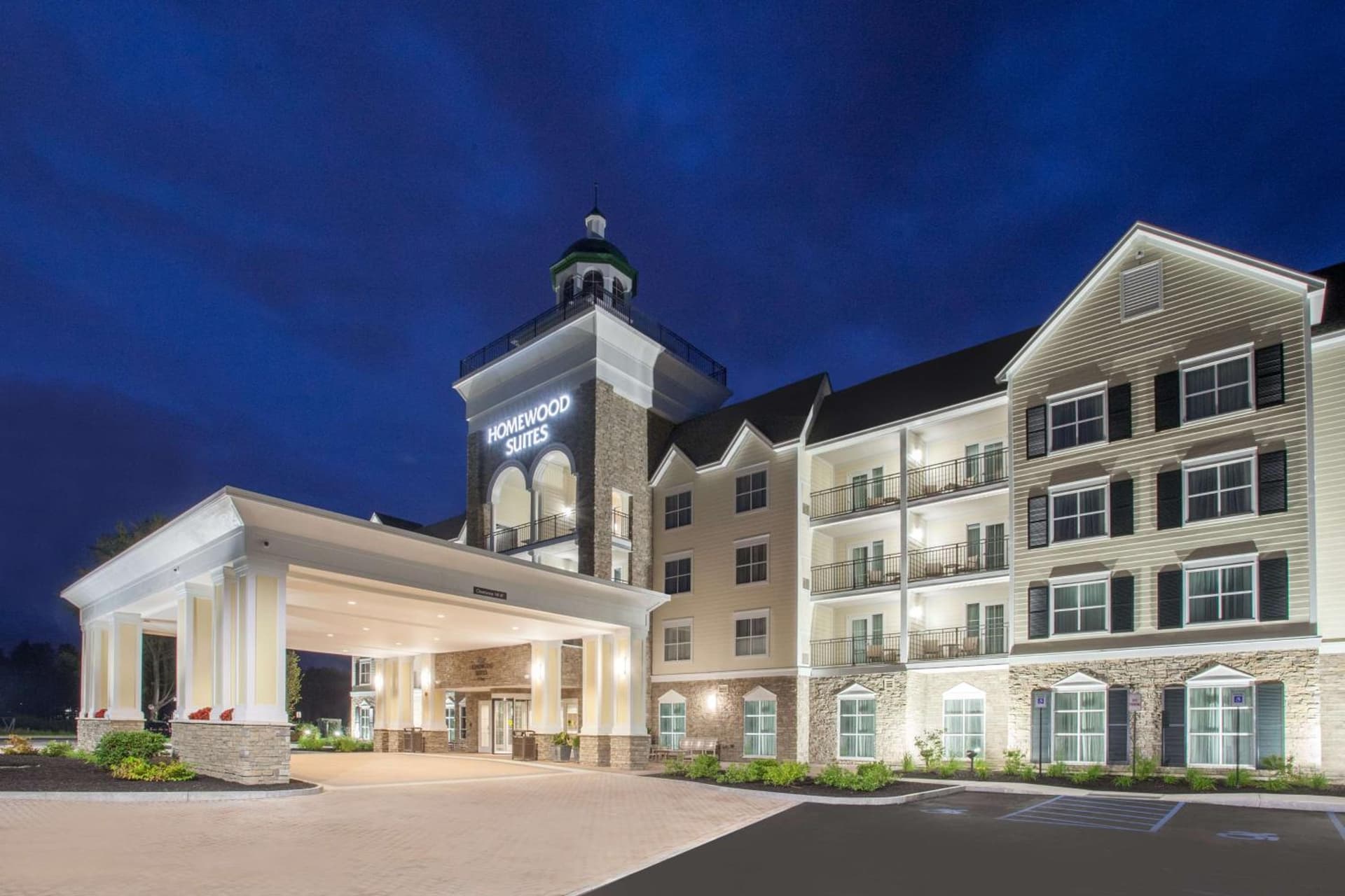 Homewood Suites By Hilton Saratoga Springs gallery photo in Saratoga Springs, NY — image 19