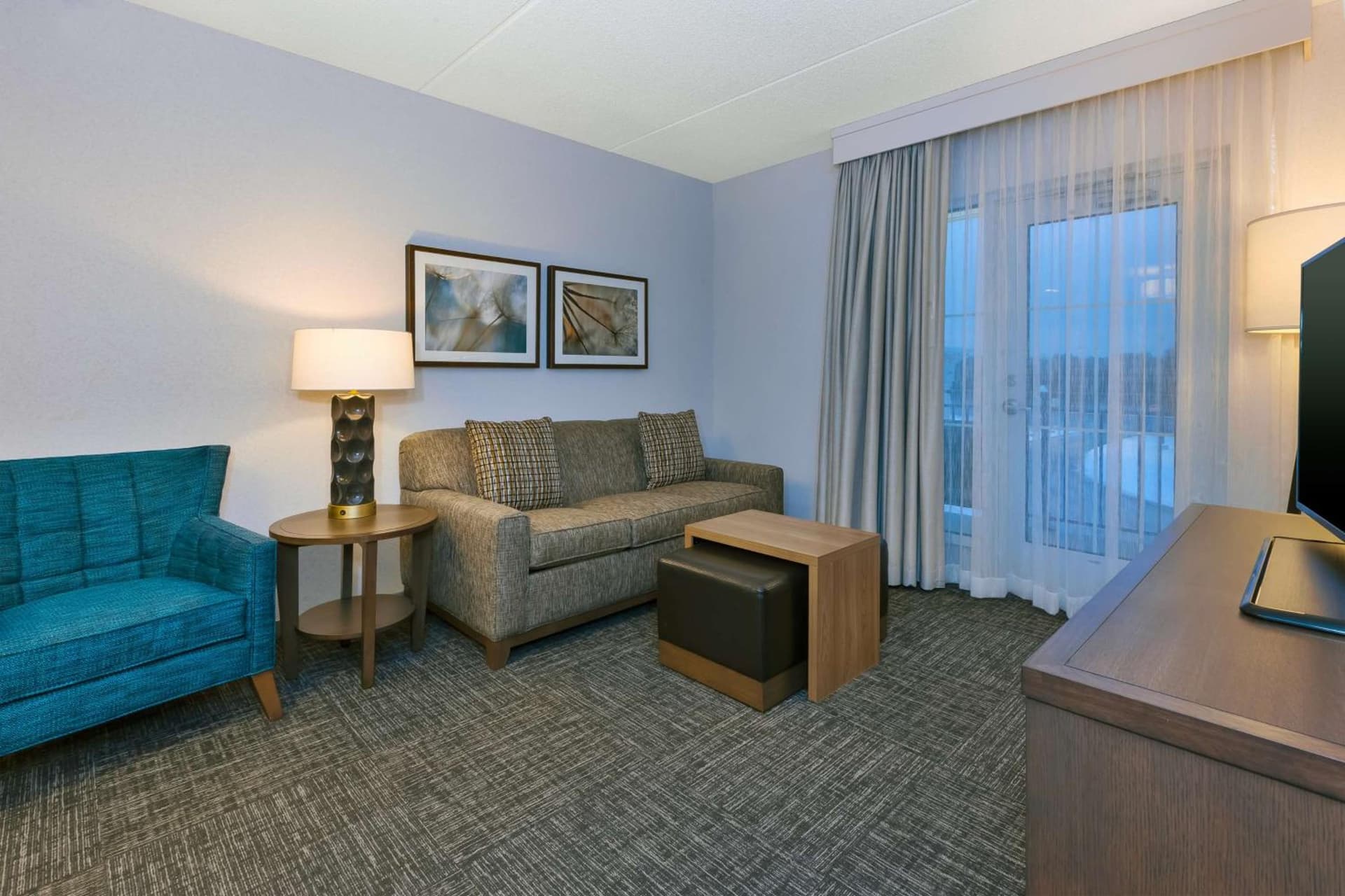 Homewood Suites By Hilton Saratoga Springs gallery photo in Saratoga Springs, NY — image 4