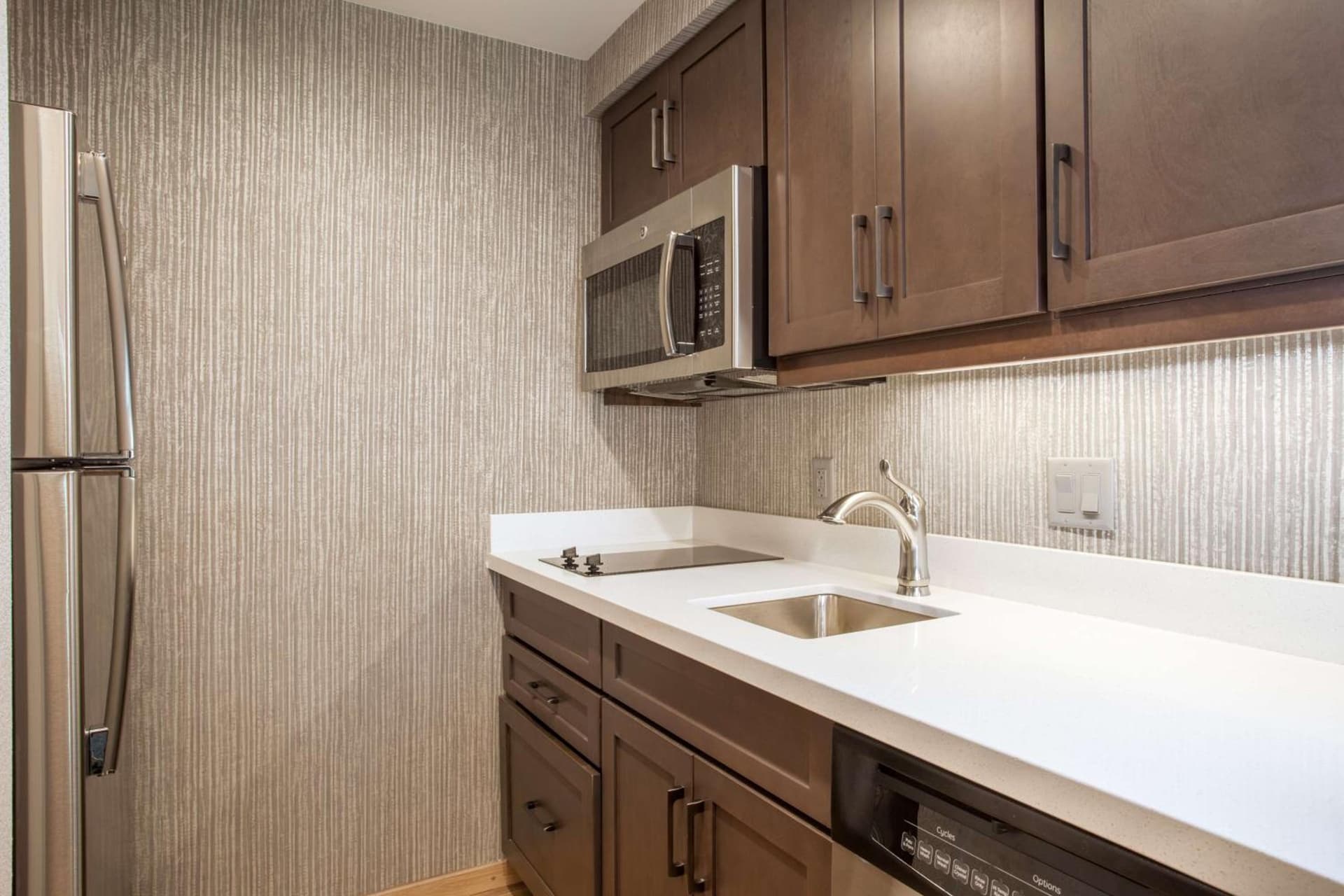 Homewood Suites By Hilton Saratoga Springs gallery photo in Saratoga Springs, NY — image 22