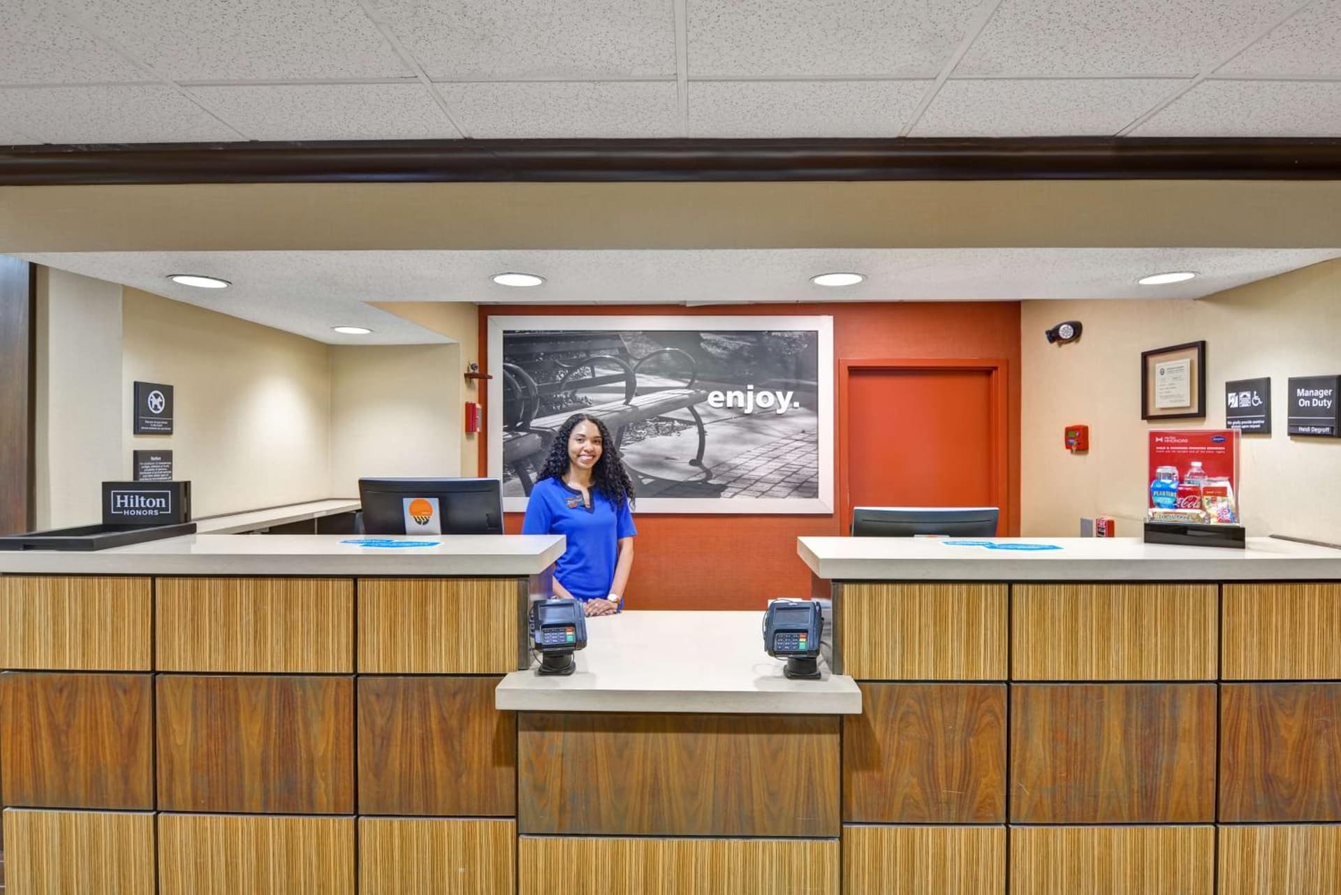 Hampton Inn Albany-Wolf Road gallery photo in Albany, NY — image 37