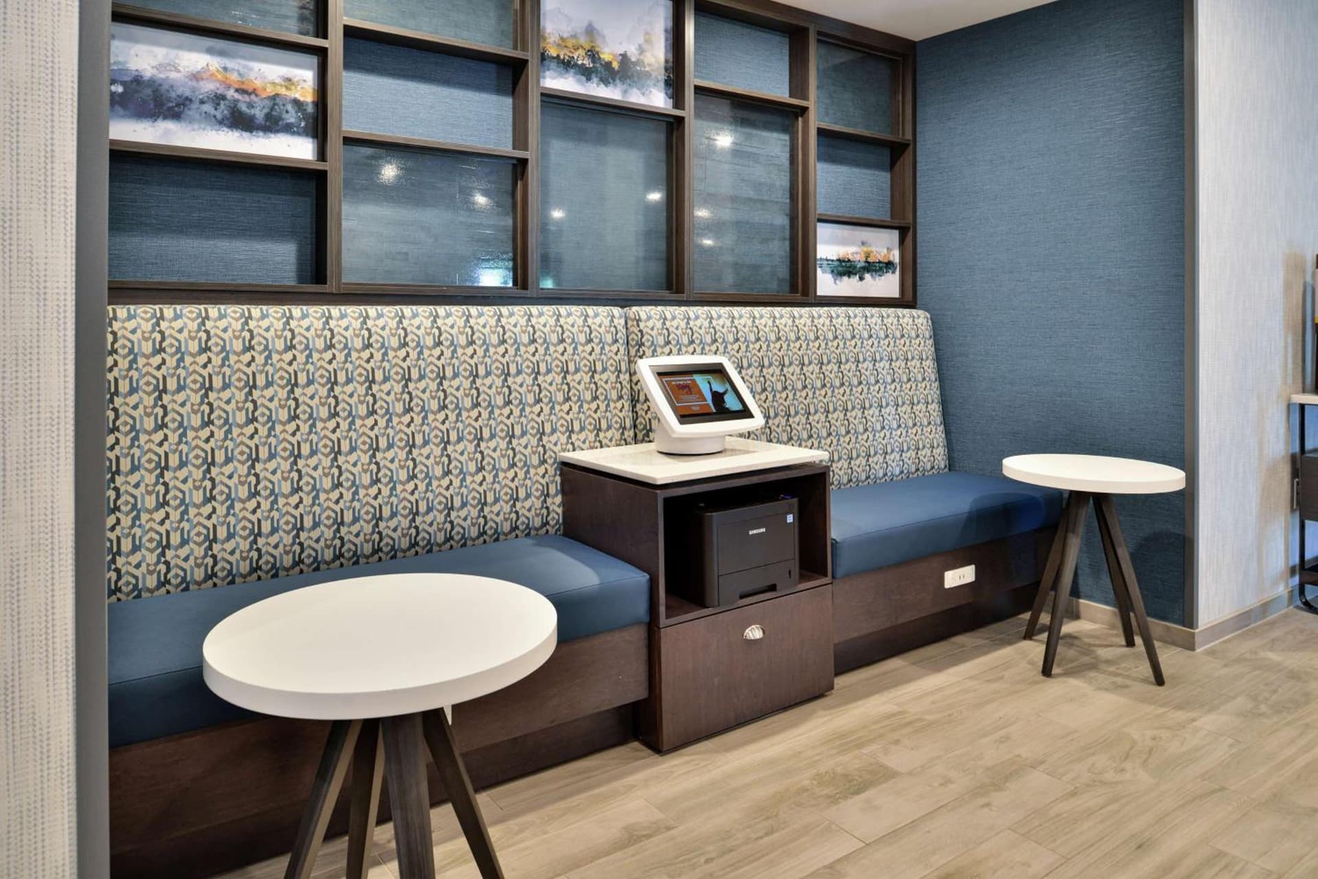 Hampton Inn Cedar Falls Downtown, Ia gallery photo in Cedar Falls, IA — image 26