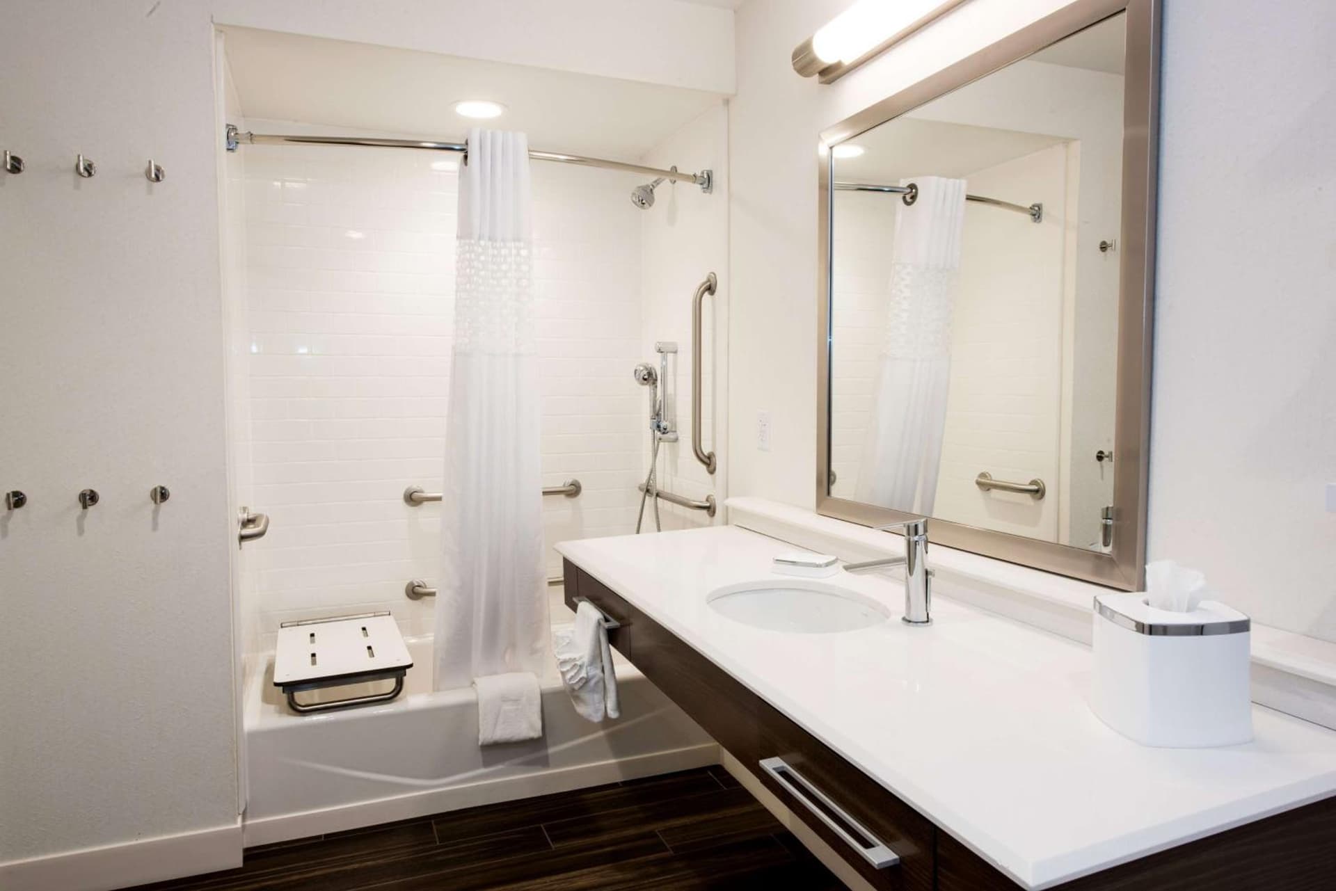 Hampton Inn Albany-Western Ave/University Area, NY gallery photo in Albany, NY — image 13
