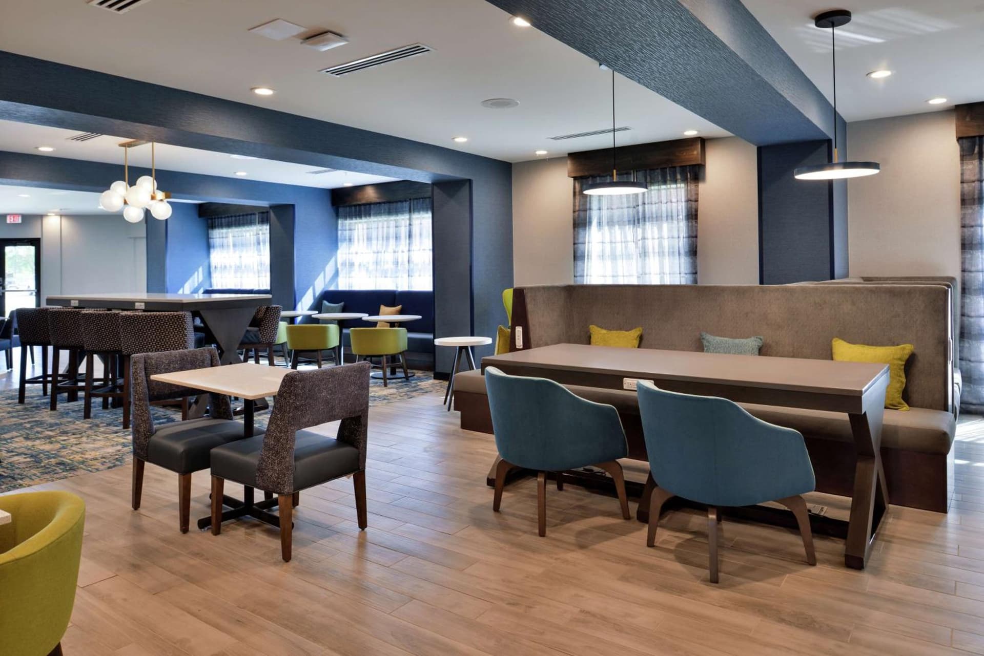 Hampton Inn Cedar Falls Downtown, Ia gallery photo in Cedar Falls, IA — image 65