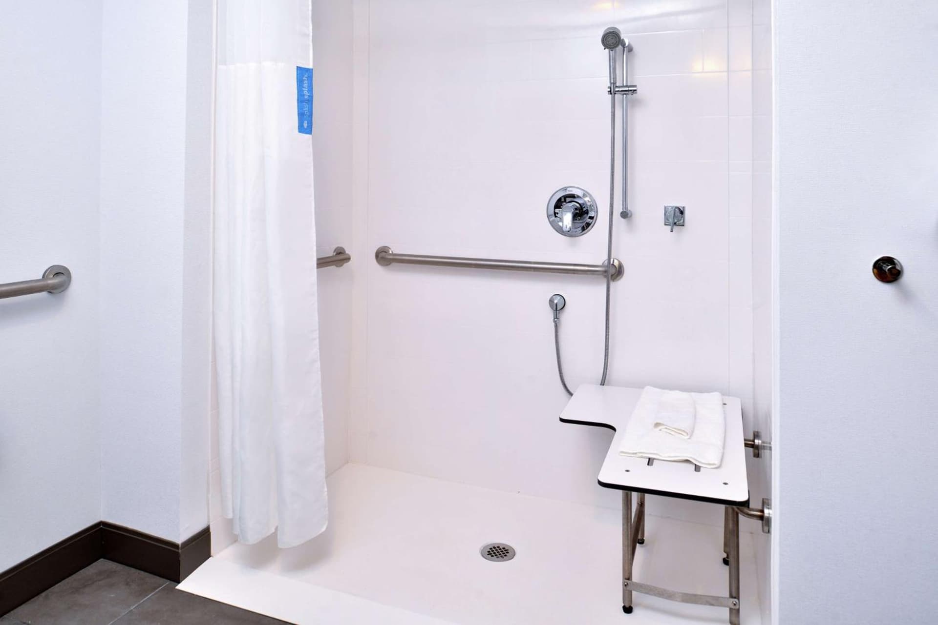 Hampton Inn Cedar Falls Downtown, Ia gallery photo in Cedar Falls, IA — image 24