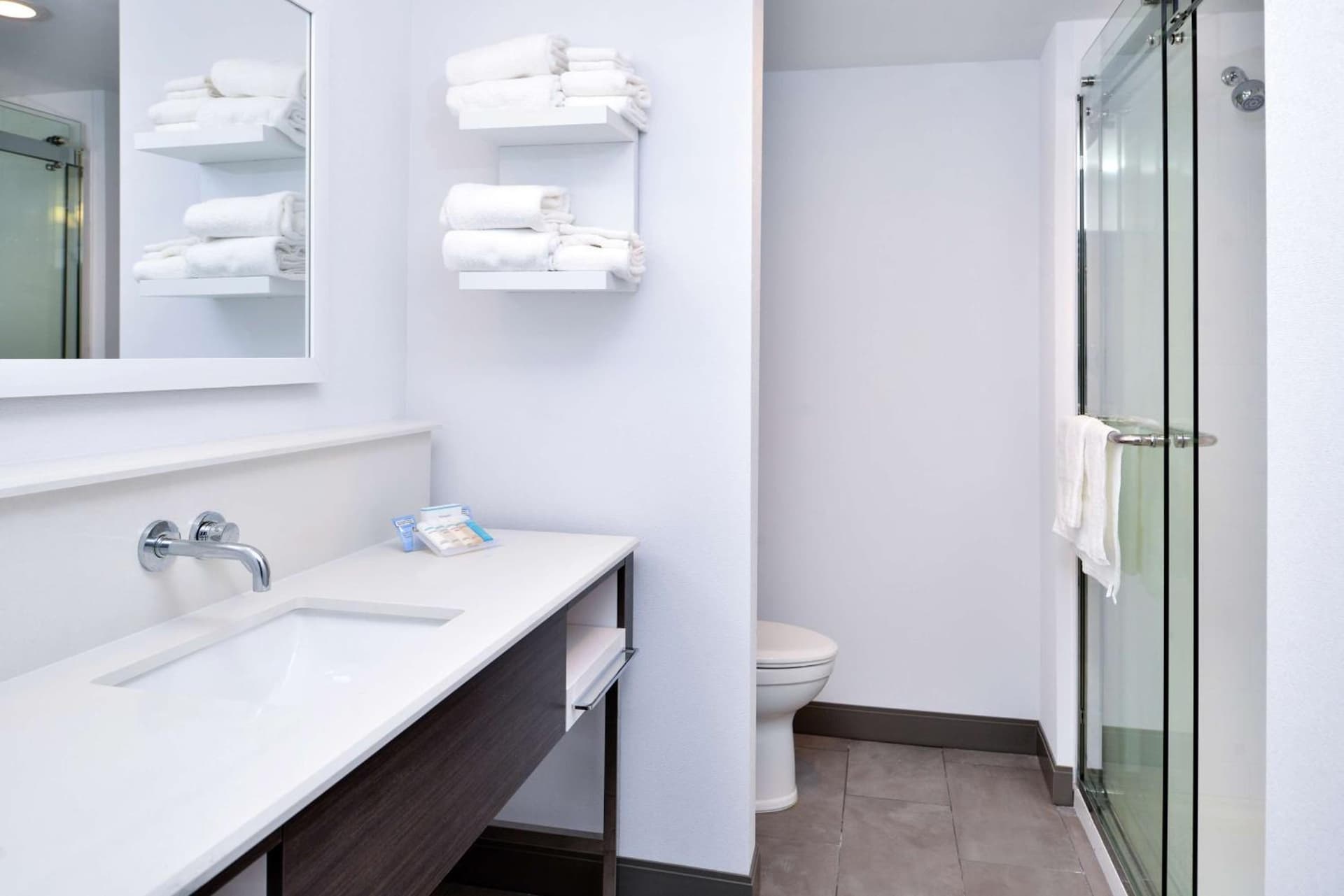 Hampton Inn Cedar Falls Downtown, Ia gallery photo in Cedar Falls, IA — image 45