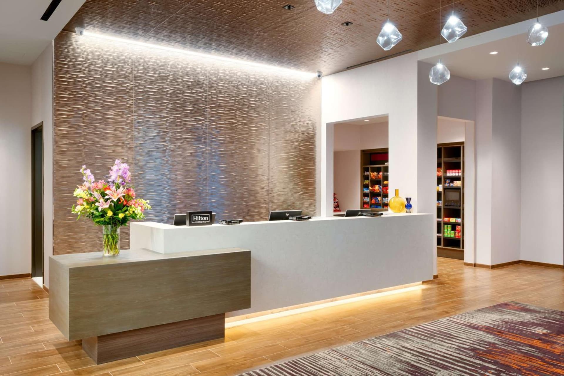 Hampton Inn & Suites Anaheim Resort Convention Center interior in Anaheim, CA — gallery photo 2