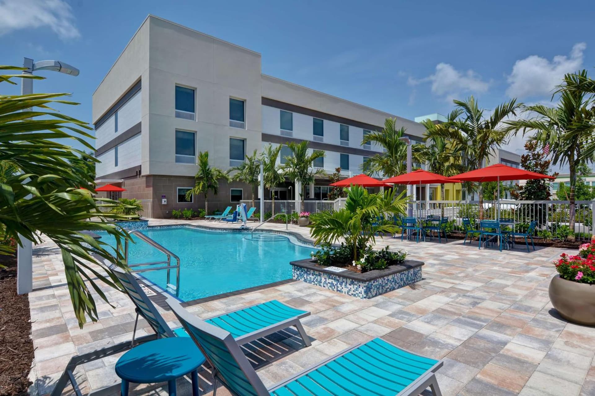 Home2 Suites By Hilton Naples I-75 Pine Ridge Road gallery photo in Naples, FL — image 19
