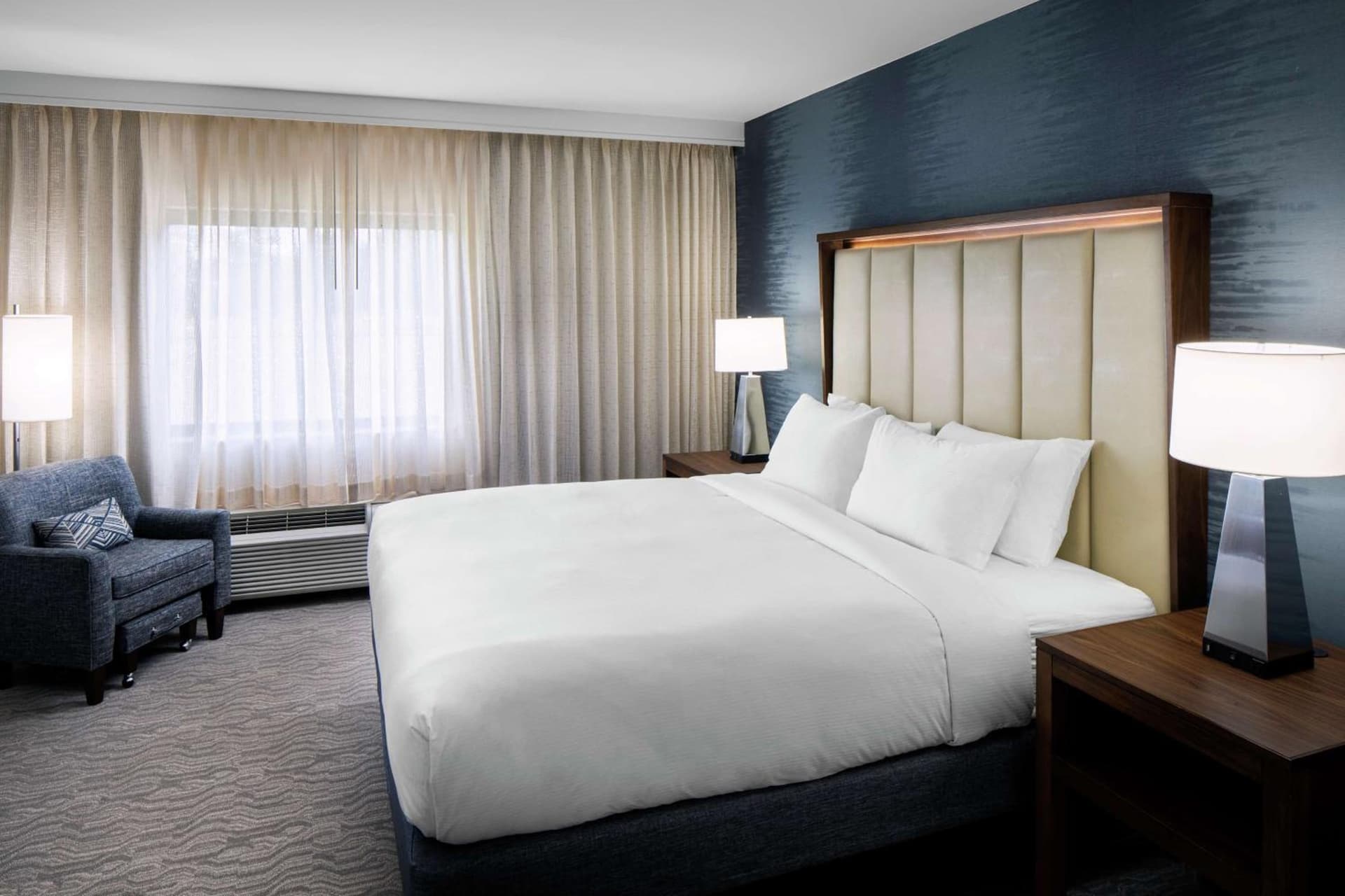 DoubleTree by Hilton Nashua gallery photo in Nashua, NH — image 11
