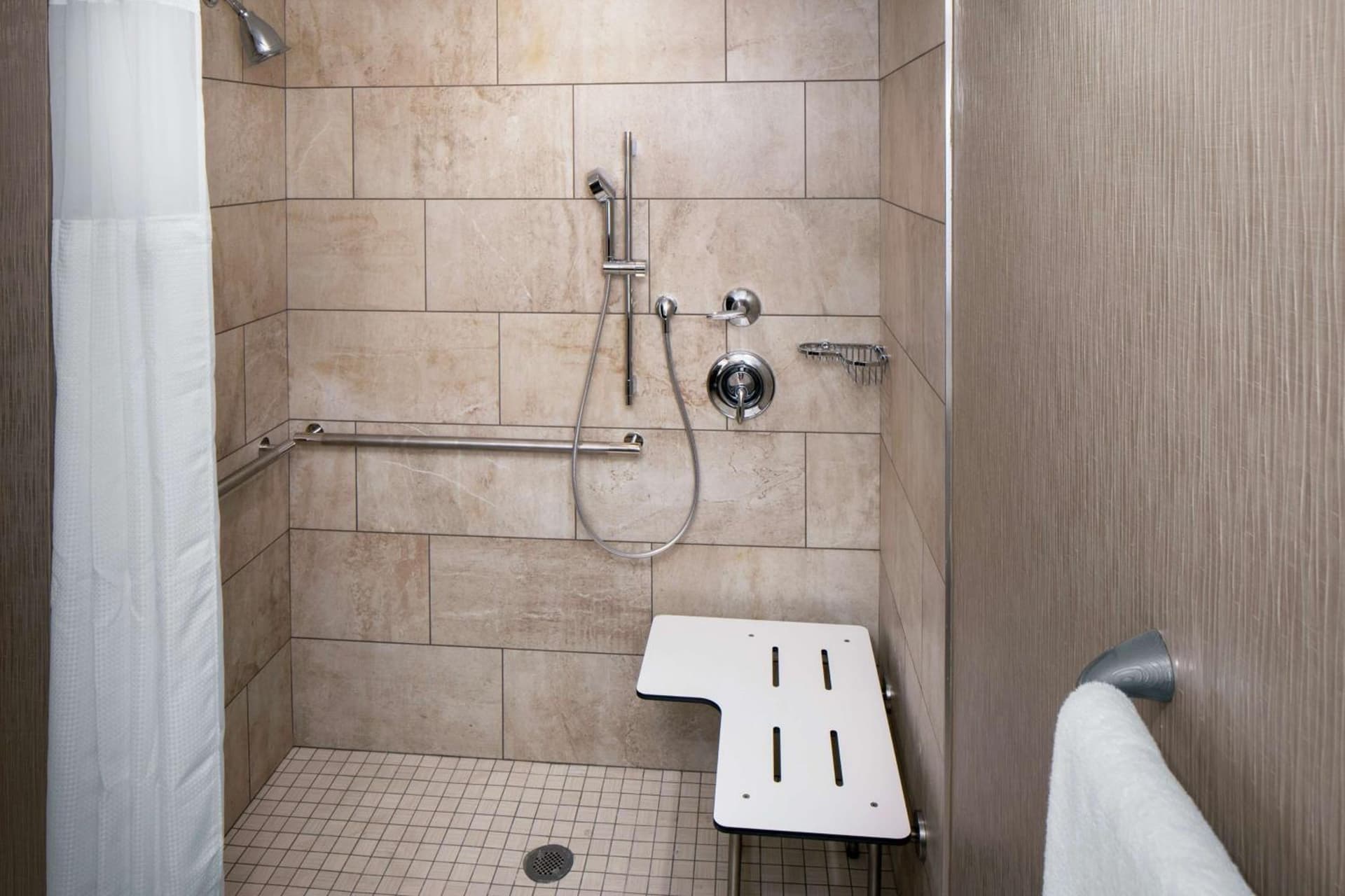 DoubleTree by Hilton Nashua gallery photo in Nashua, NH — image 10