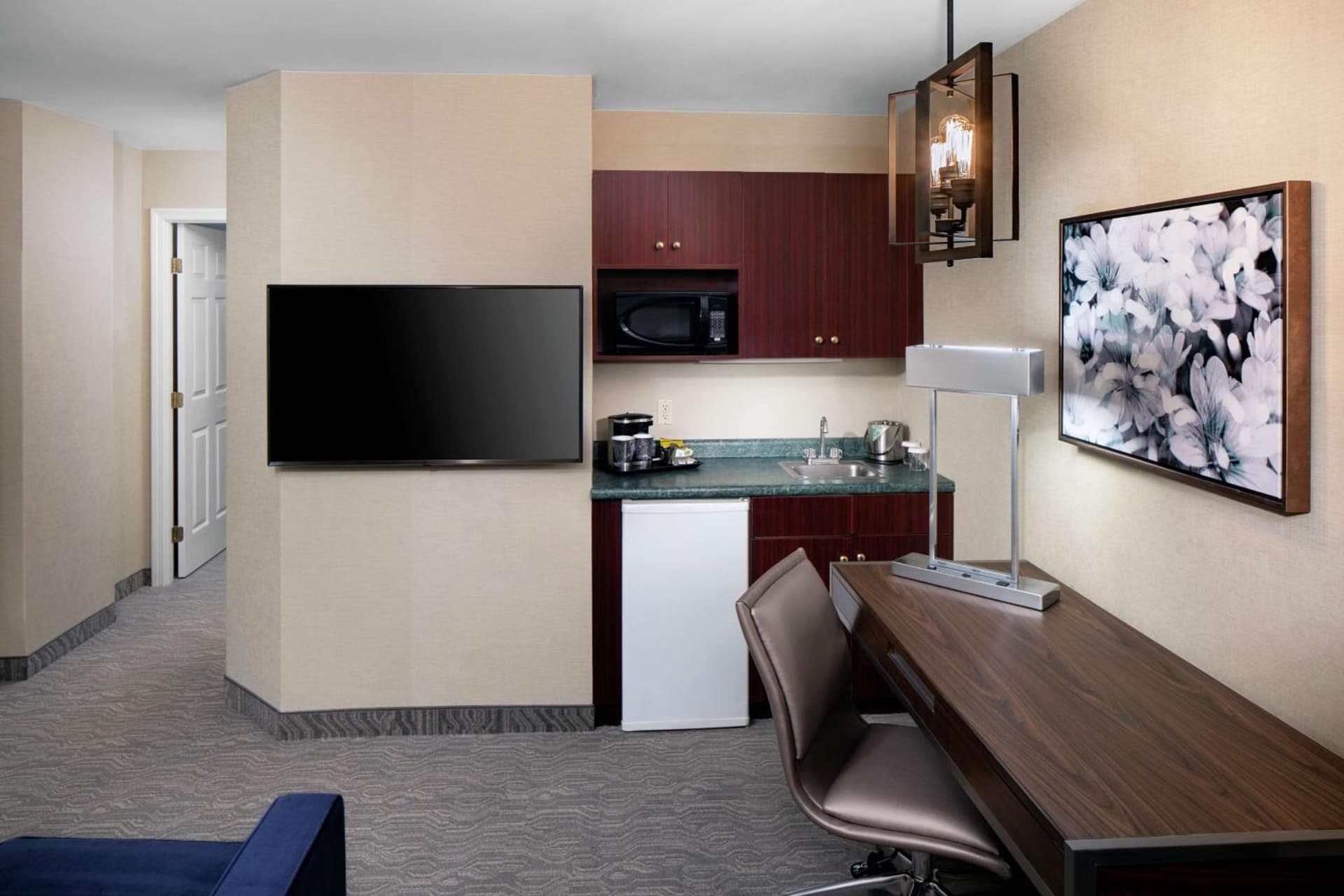 DoubleTree by Hilton Nashua gallery photo in Nashua, NH — image 19