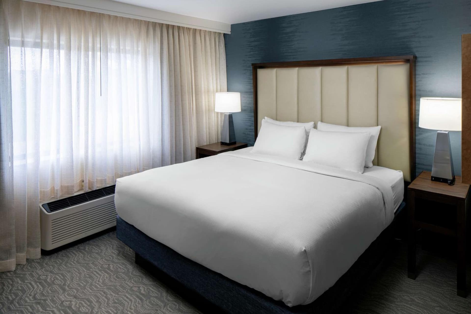DoubleTree by Hilton Nashua gallery photo in Nashua, NH — image 41