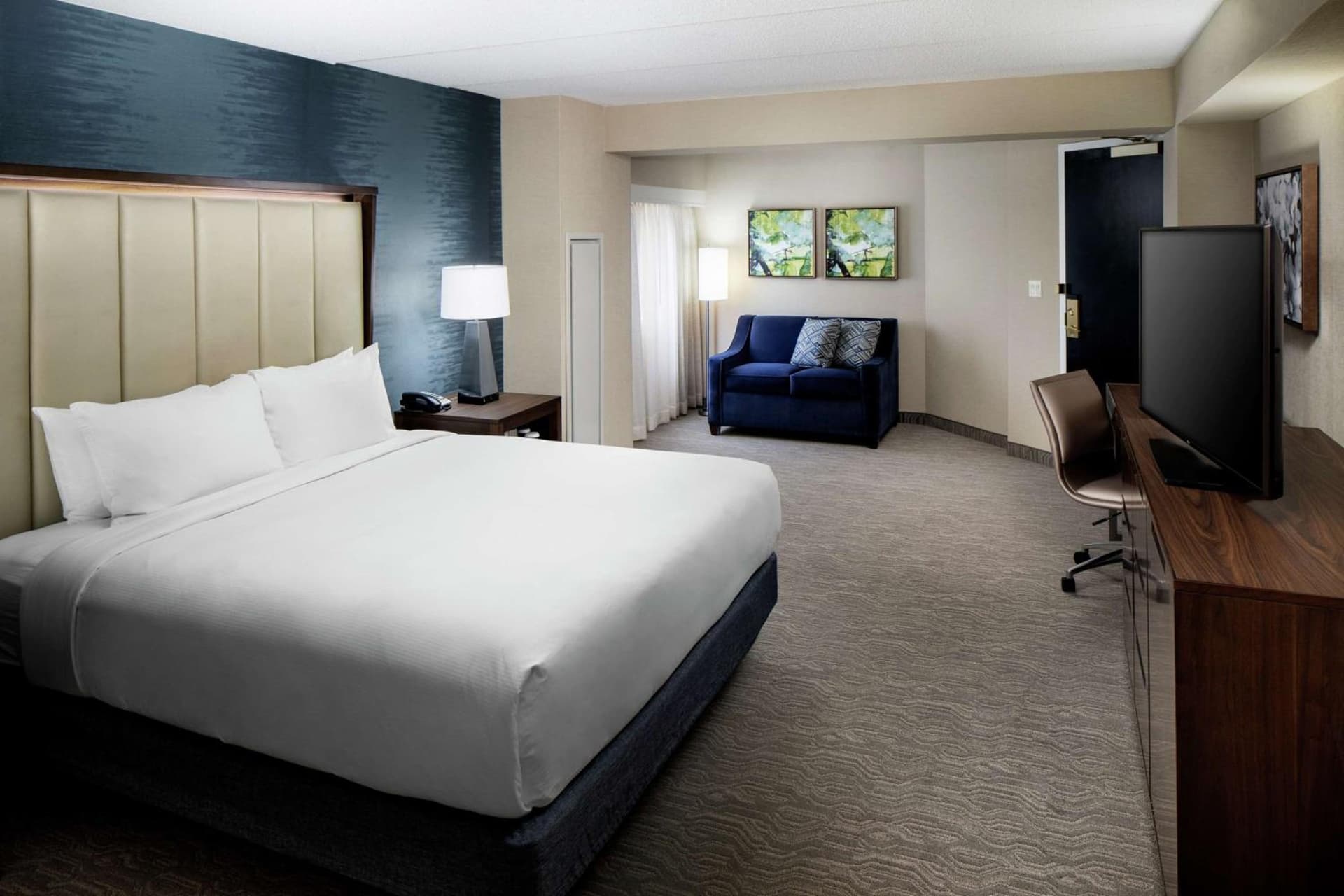 DoubleTree by Hilton Nashua gallery photo in Nashua, NH — image 46