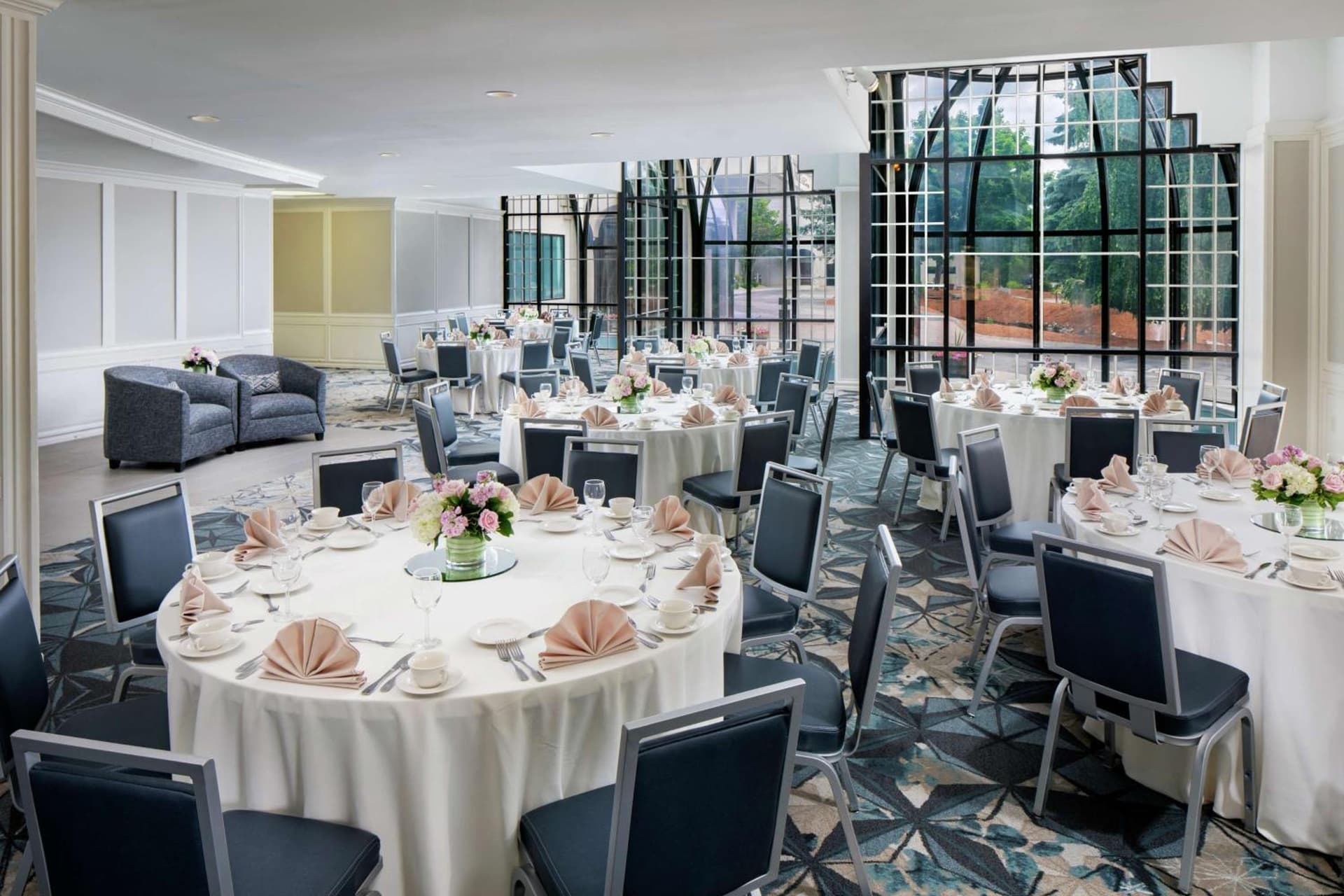 DoubleTree by Hilton Nashua gallery photo in Nashua, NH — image 21