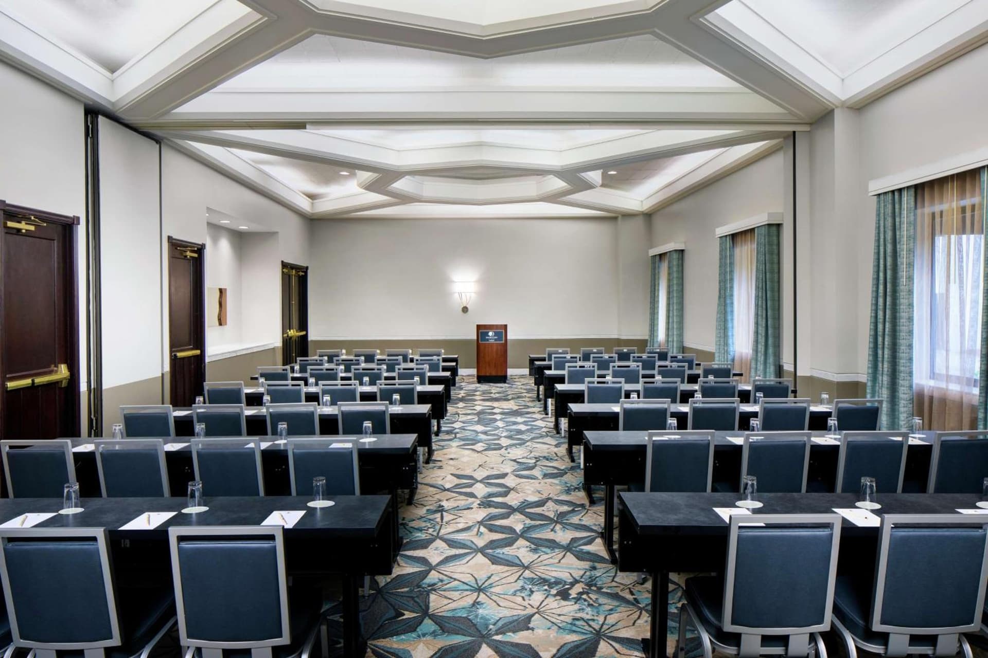 DoubleTree by Hilton Nashua gallery photo in Nashua, NH — image 40