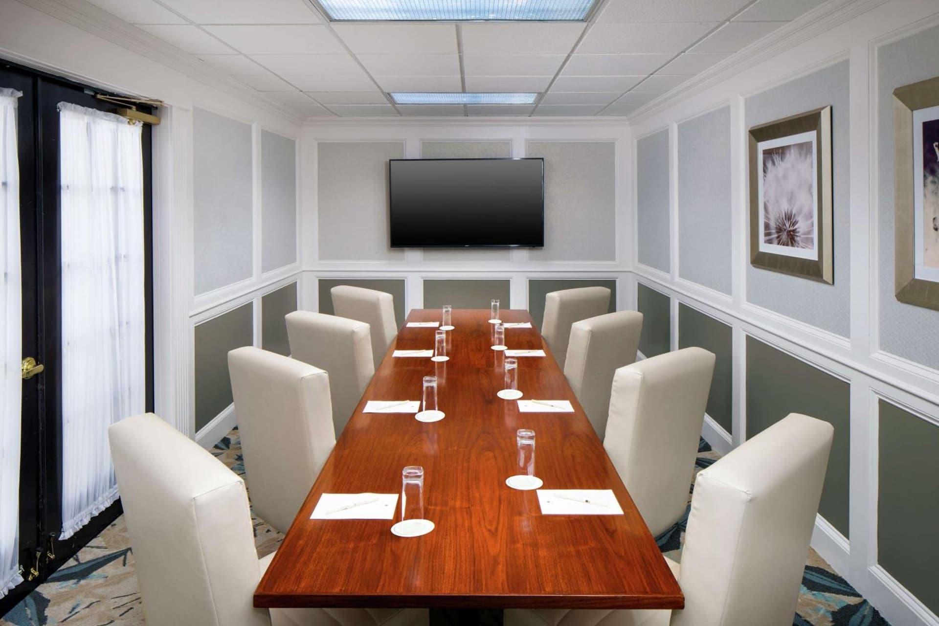 DoubleTree by Hilton Nashua gallery photo in Nashua, NH — image 35