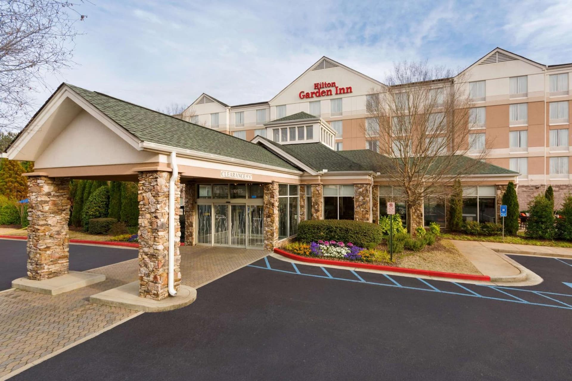 Hilton Garden Inn Atlanta Northpoint interior in Alpharetta, GA — gallery photo 2