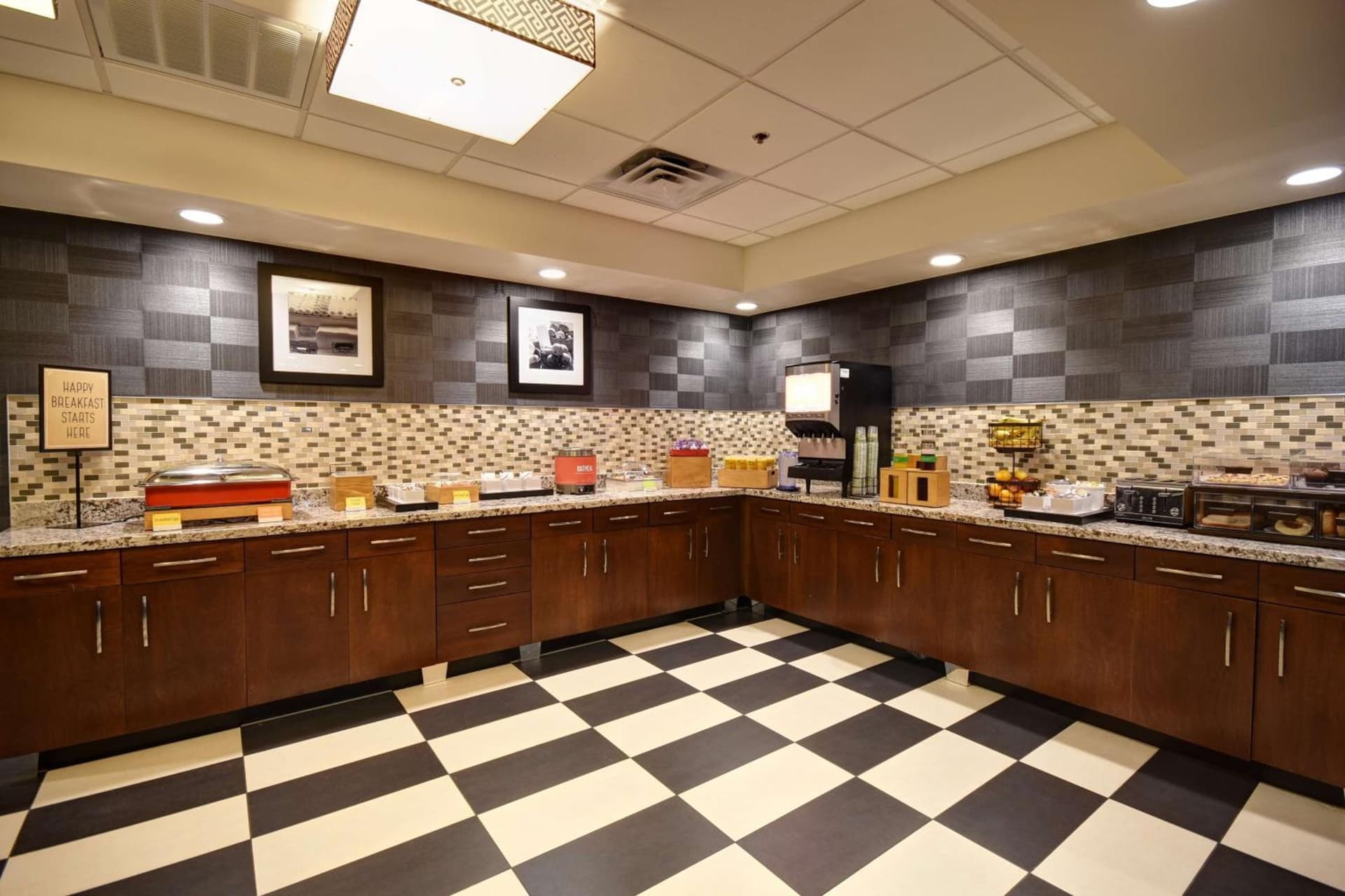 Hampton Inn Auburn gallery photo in Auburn, AL — image 16