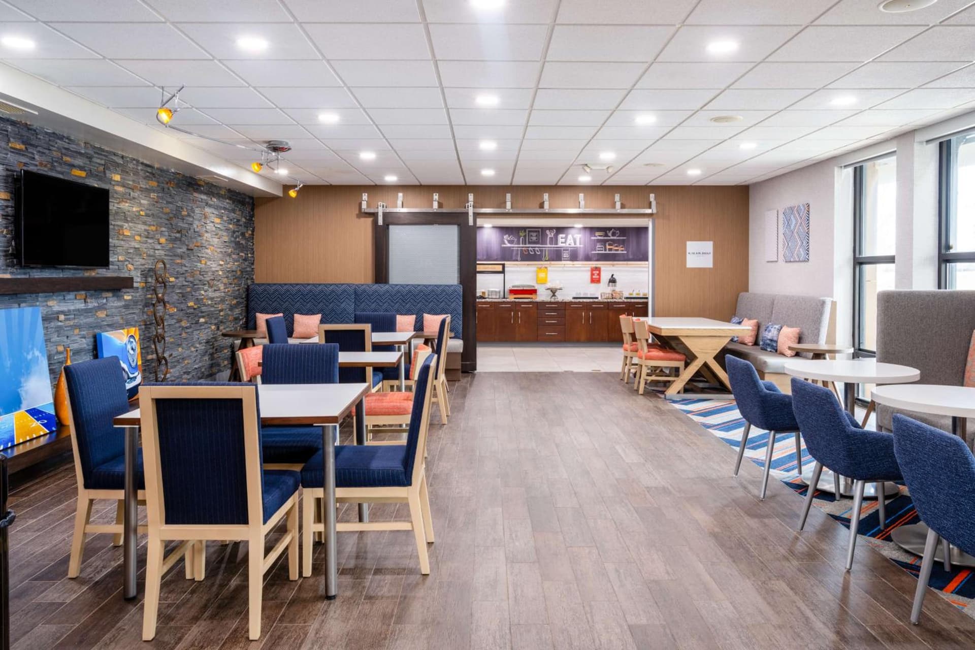 Hampton Inn Auburn gallery photo in Auburn, AL — image 5