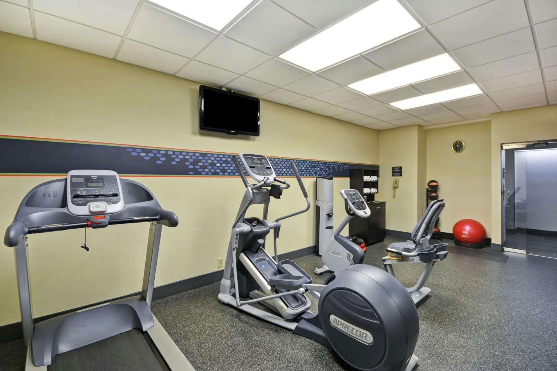 Hampton Inn Auburn gallery photo in Auburn, AL — image 14