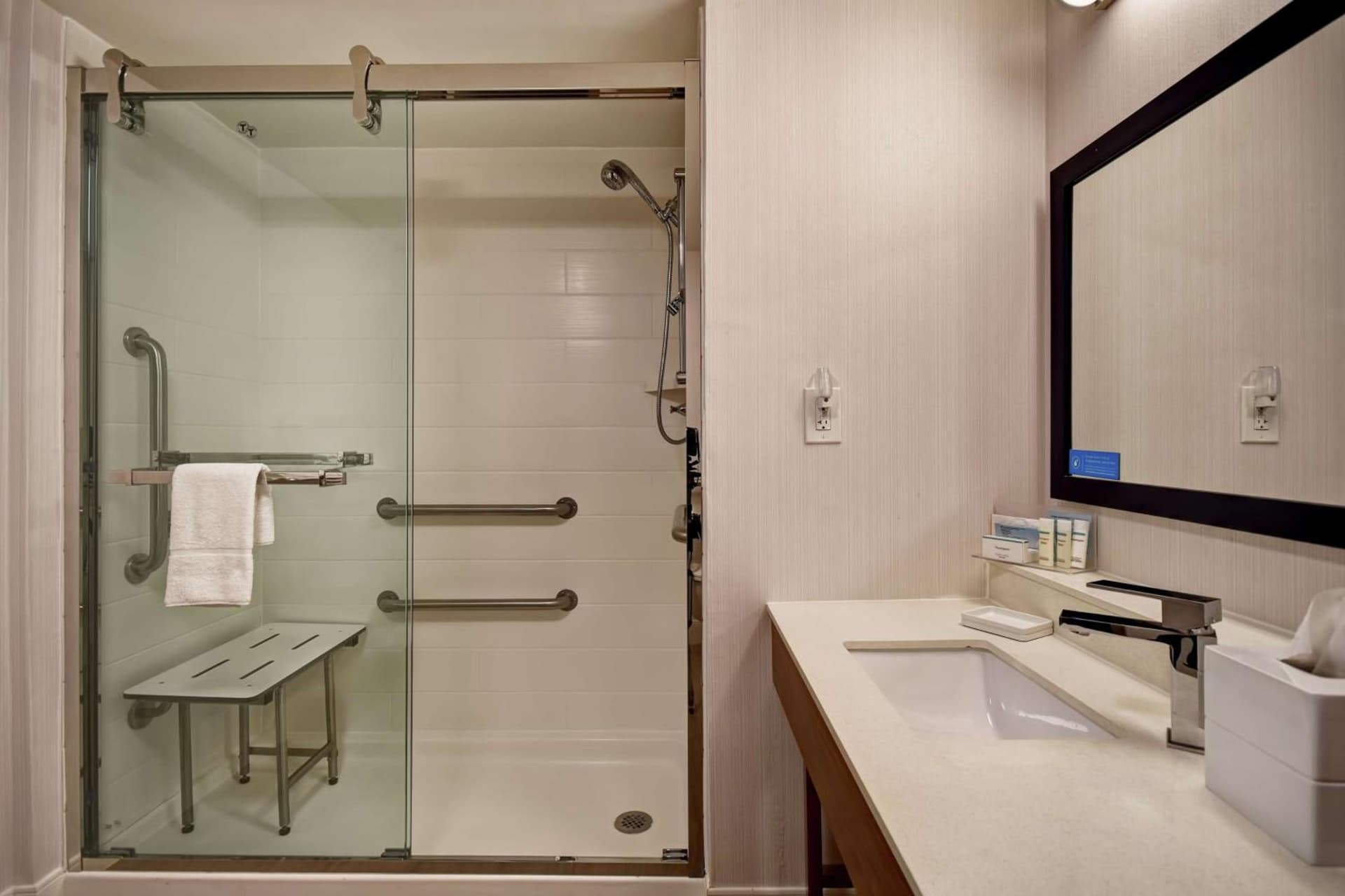 Hampton Inn Auburn gallery photo in Auburn, AL — image 24