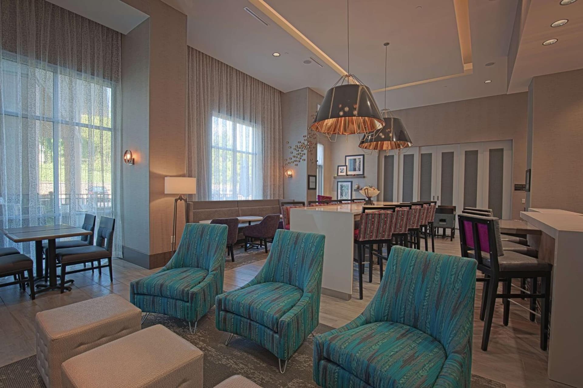 Hampton Inn & Suites Asheville Biltmore Area gallery photo in Asheville, NC — image 16