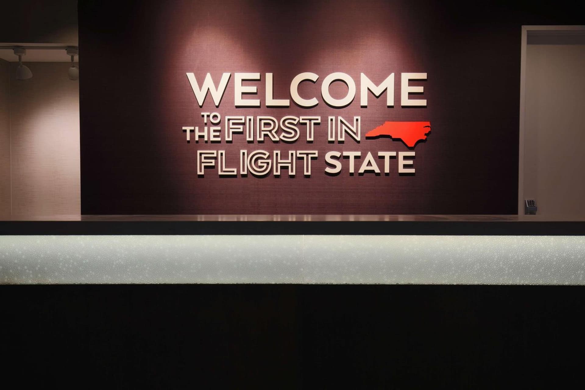 Hampton Inn & Suites Asheville Biltmore Area gallery photo in Asheville, NC — image 23