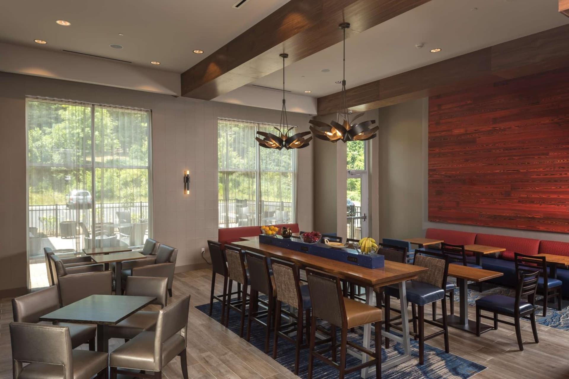 Hampton Inn & Suites-Asheville Biltmore Village, NC gallery photo in Asheville, NC — image 28