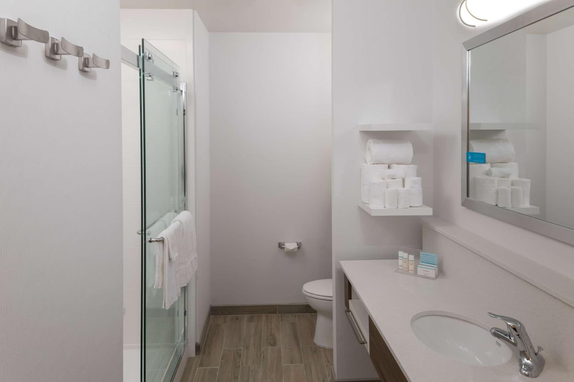 Hampton Inn & Suites-Asheville Biltmore Village, NC gallery photo in Asheville, NC — image 21