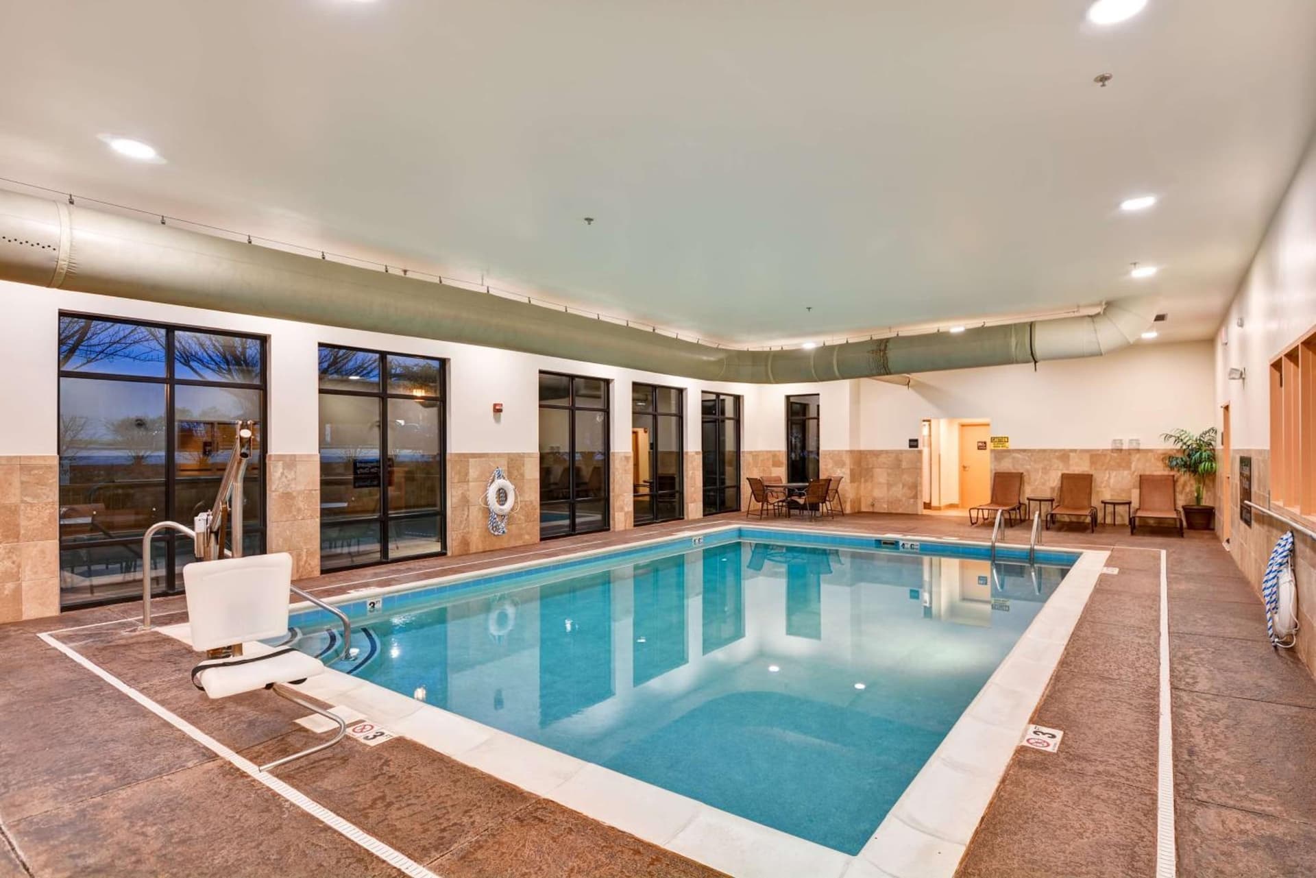 Hampton Inn Hendersonville property views in Hendersonville, NC — gallery photo 3