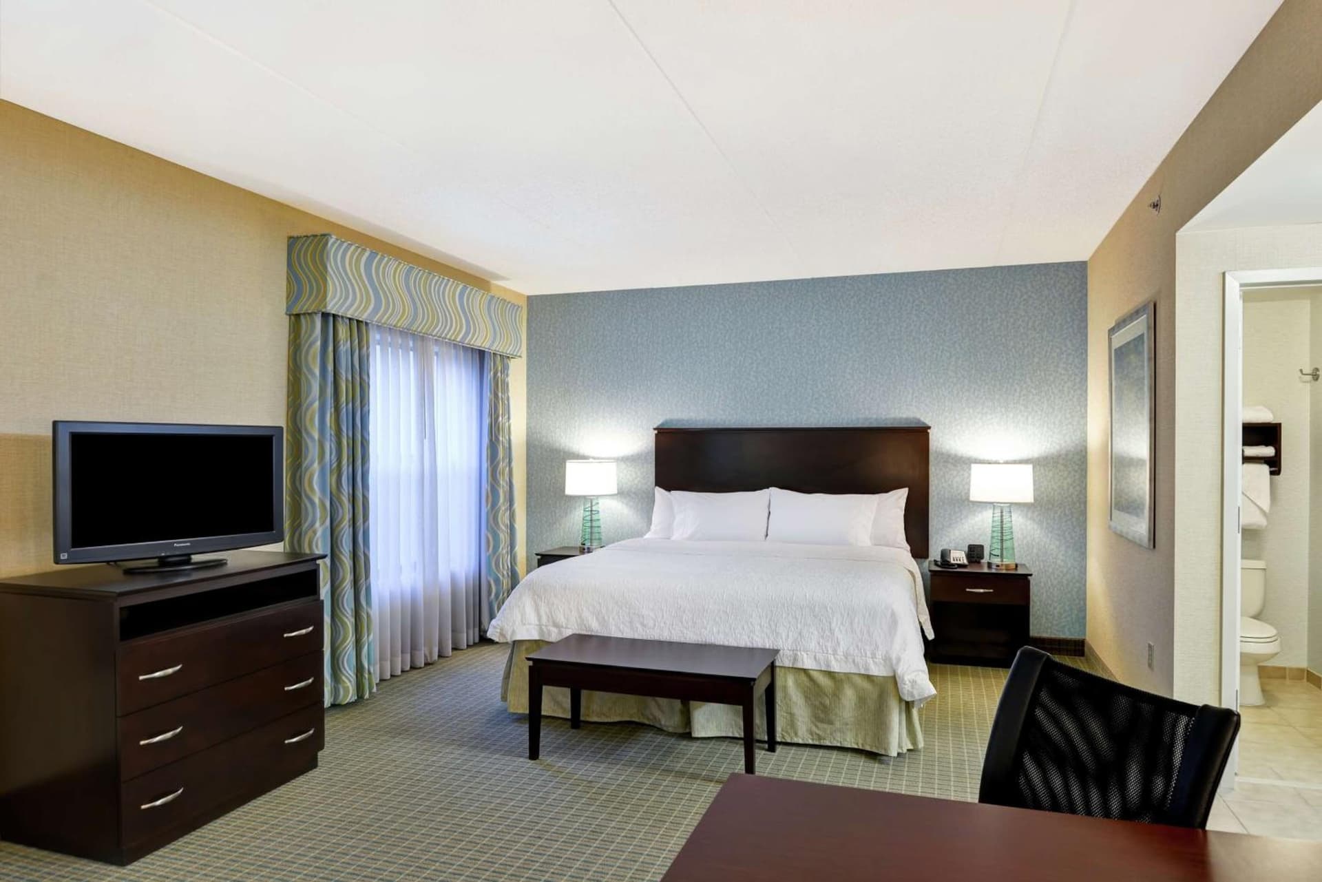 Hampton Inn & Suites Wilkes-Barre gallery photo in Wilkes-Barre, PA — image 30