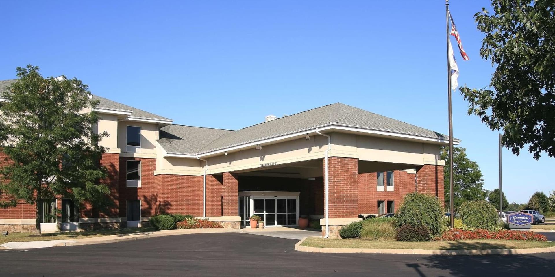 Hampton Inn & Suites Newtown — hotel in Yardville, New Jersey