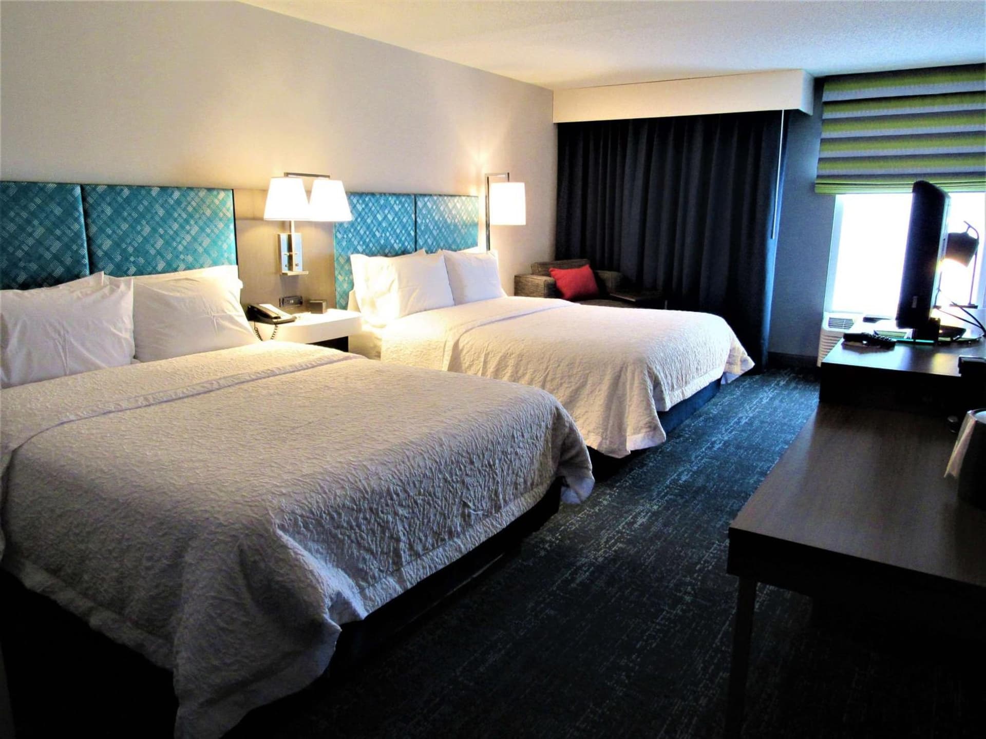 Hampton Inn & Suites Newtown gallery photo in Yardley, PA — image 28