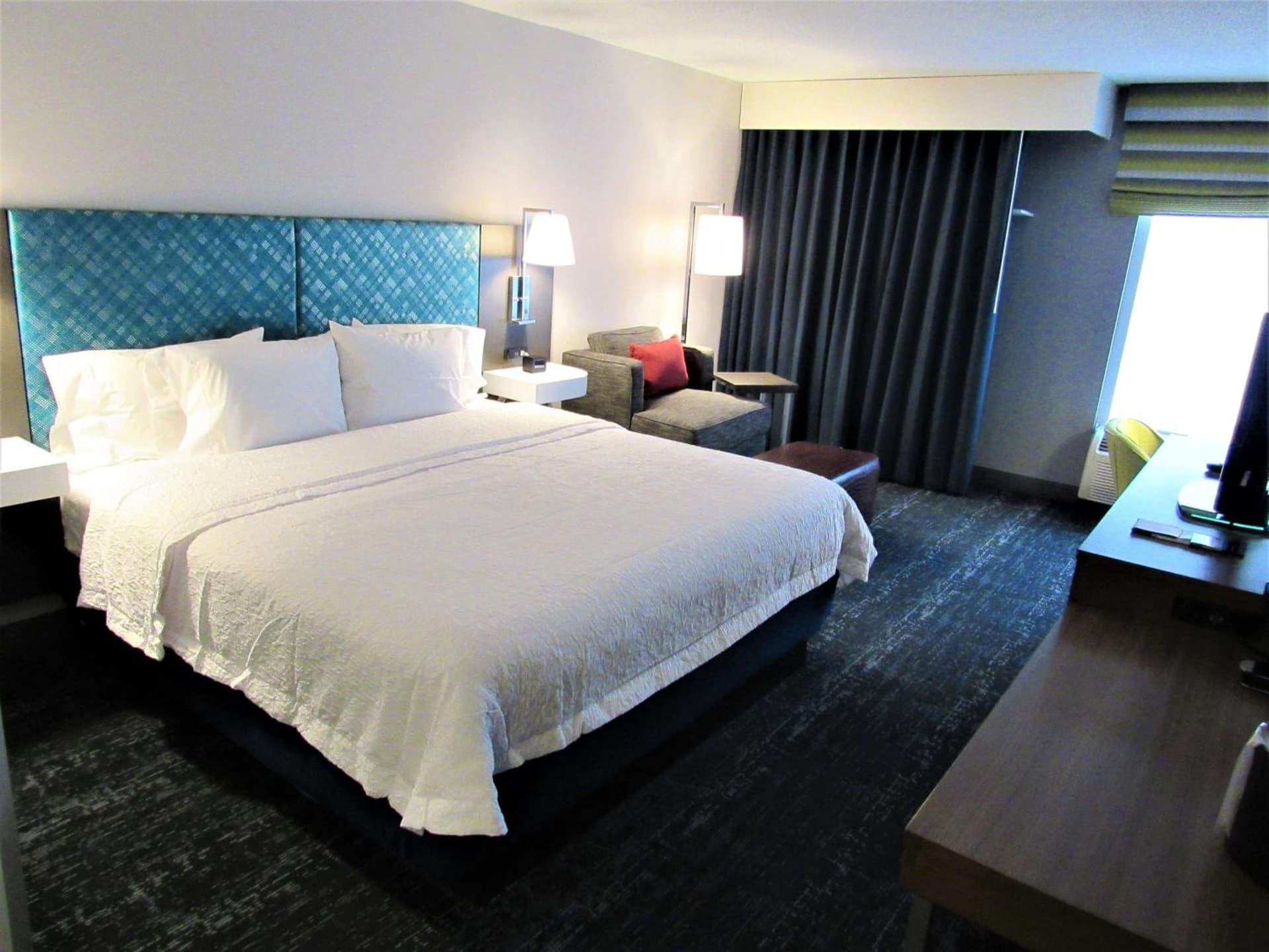 Hampton Inn & Suites Newtown gallery photo in Yardley, PA — image 18