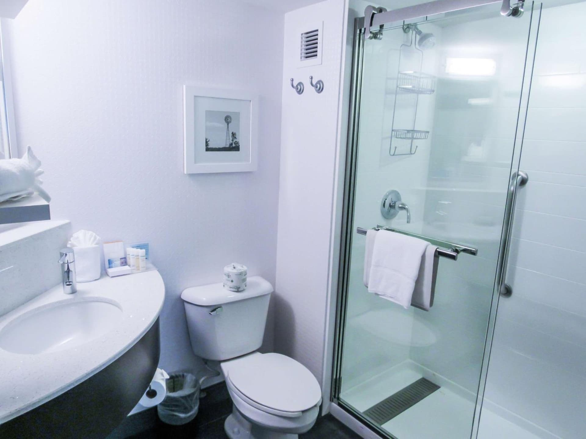 Hampton Inn & Suites Newtown gallery photo in Yardley, PA — image 15