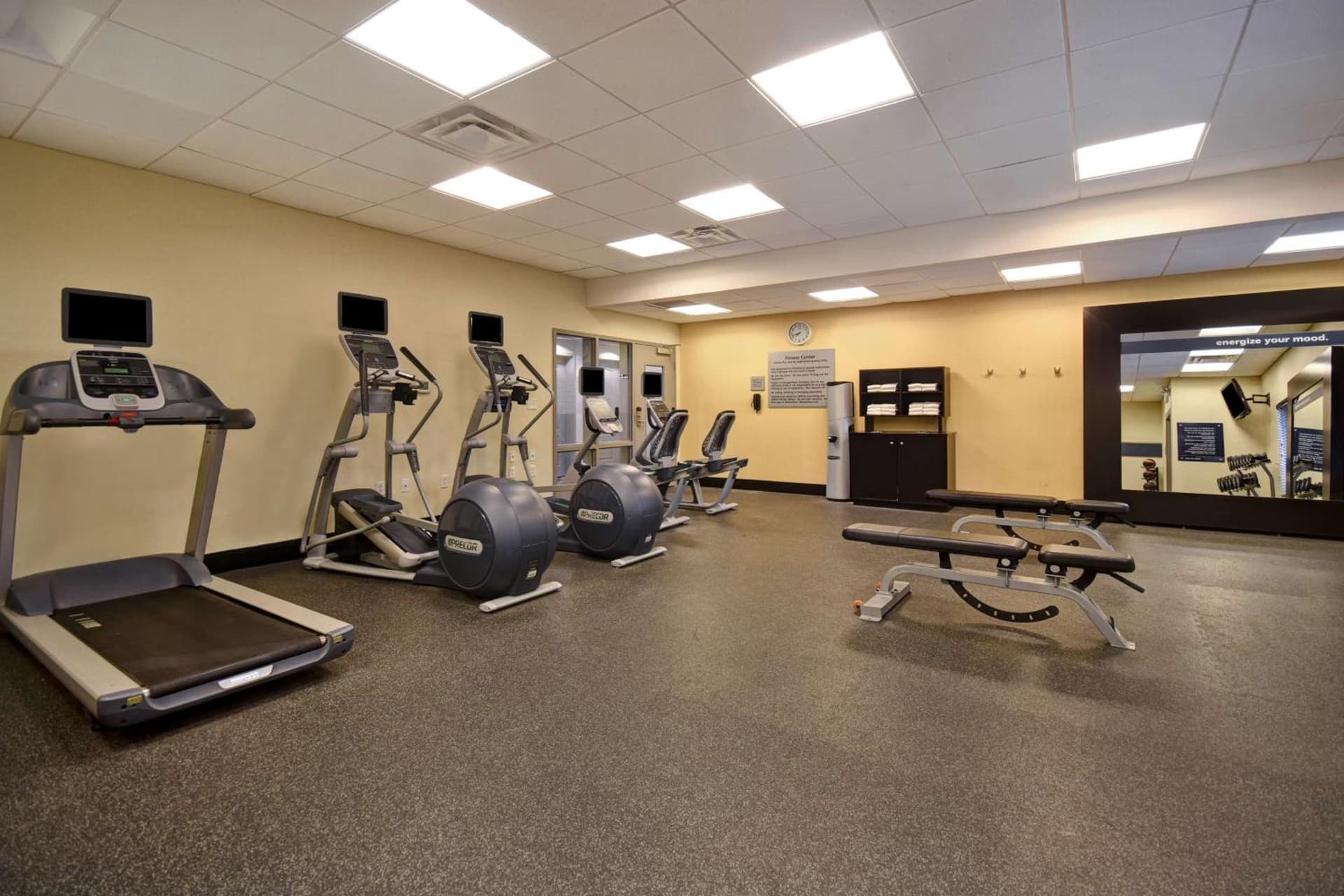 Hampton Inn & Suites Columbia South Fort Meade Area gallery photo in Columbia, MD — image 31